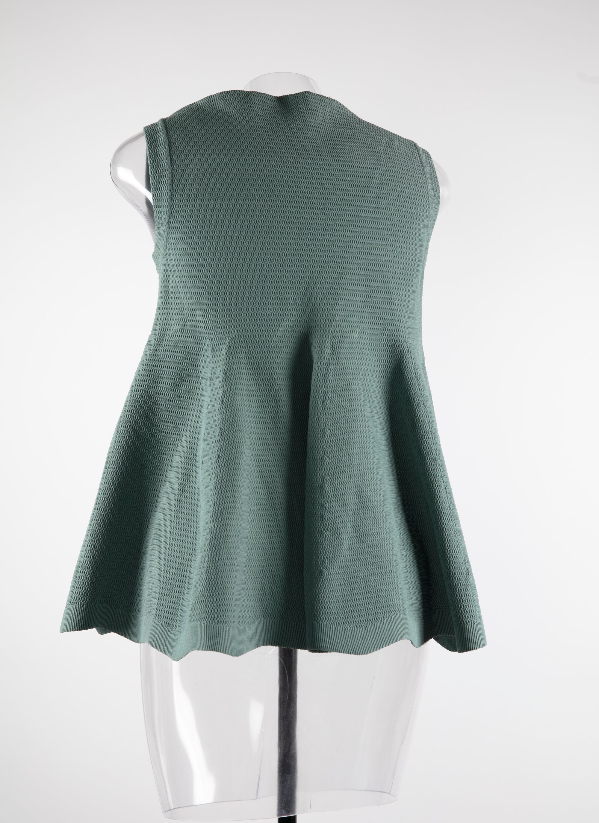 Sleeveless boat neck flared jumper - Sage