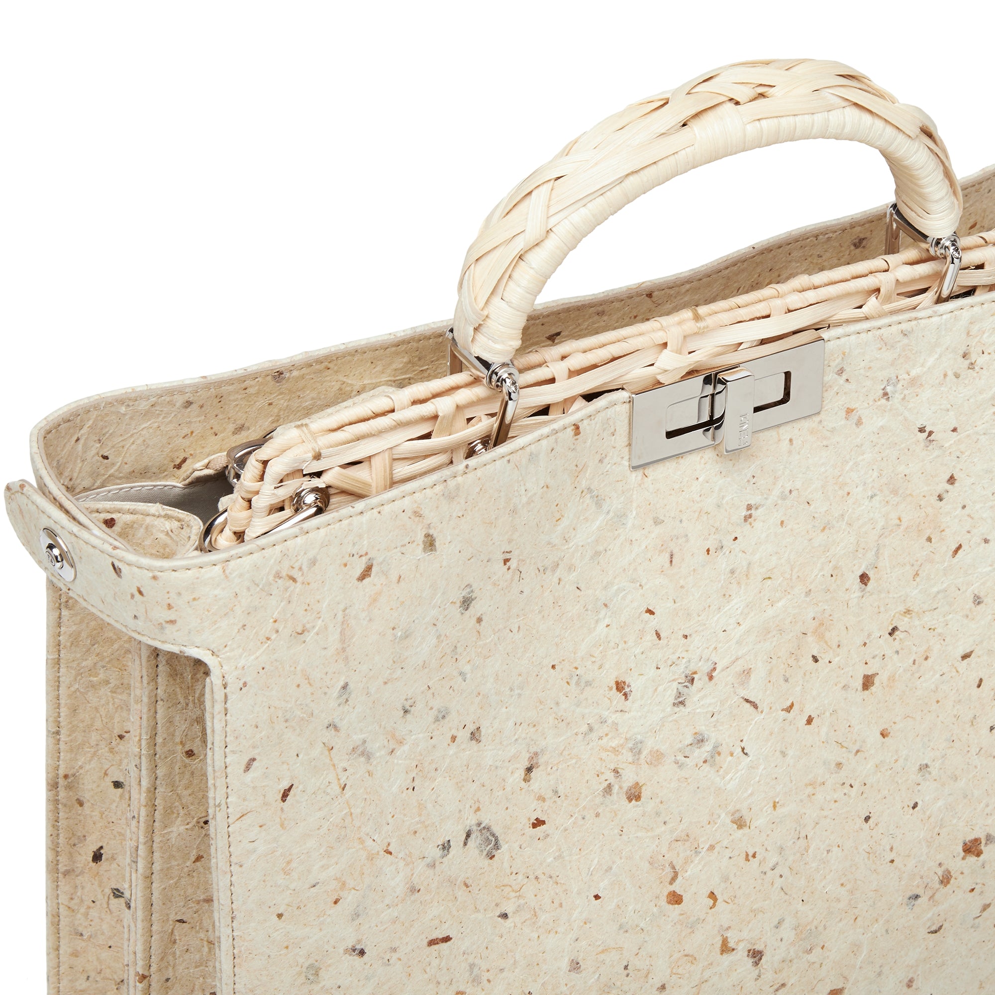 Peekaboo ISeeU Medium Kengo Kuma x Fendi - Blanc