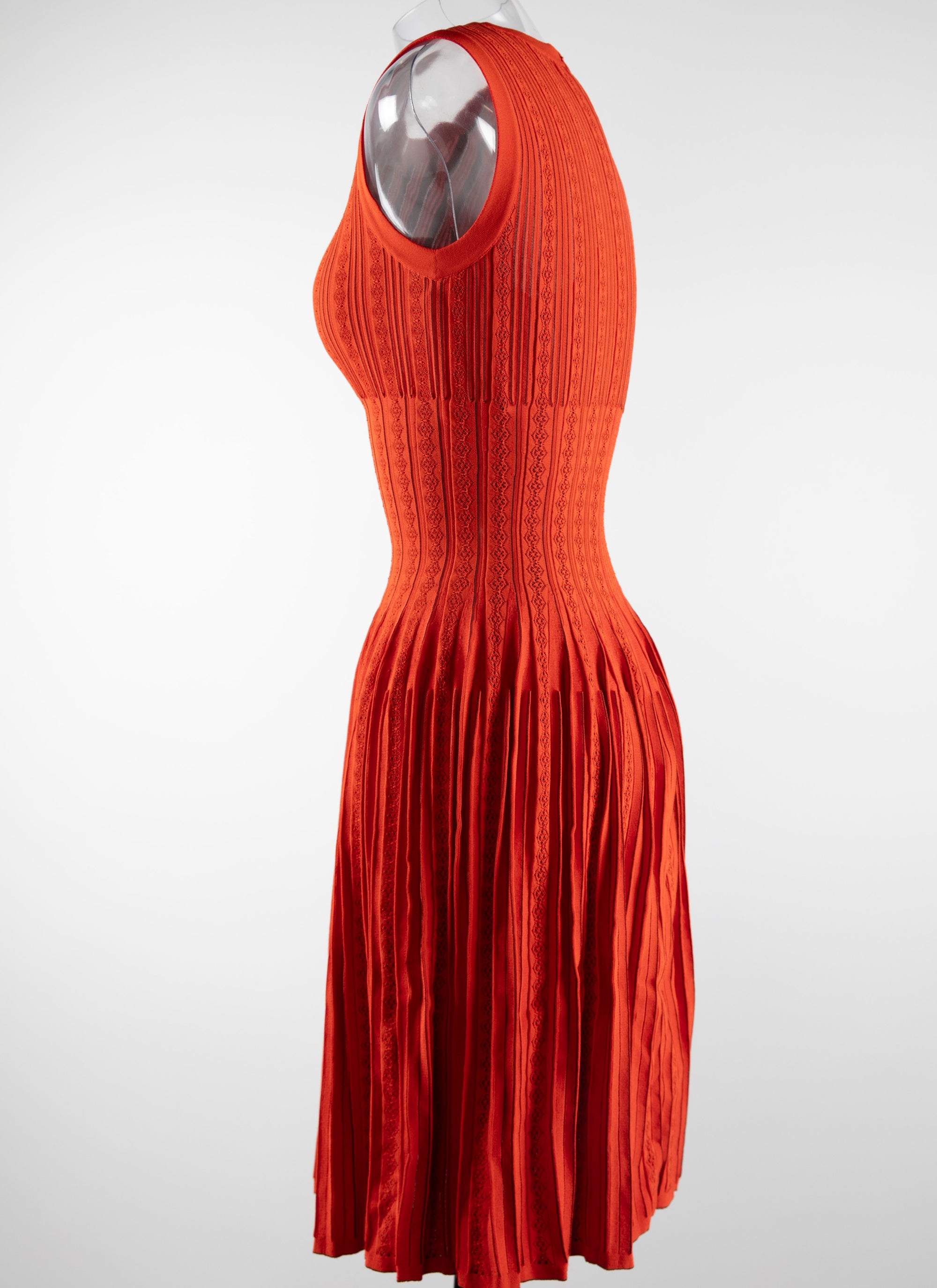 Fitted sleeveless dress - Orange & Black