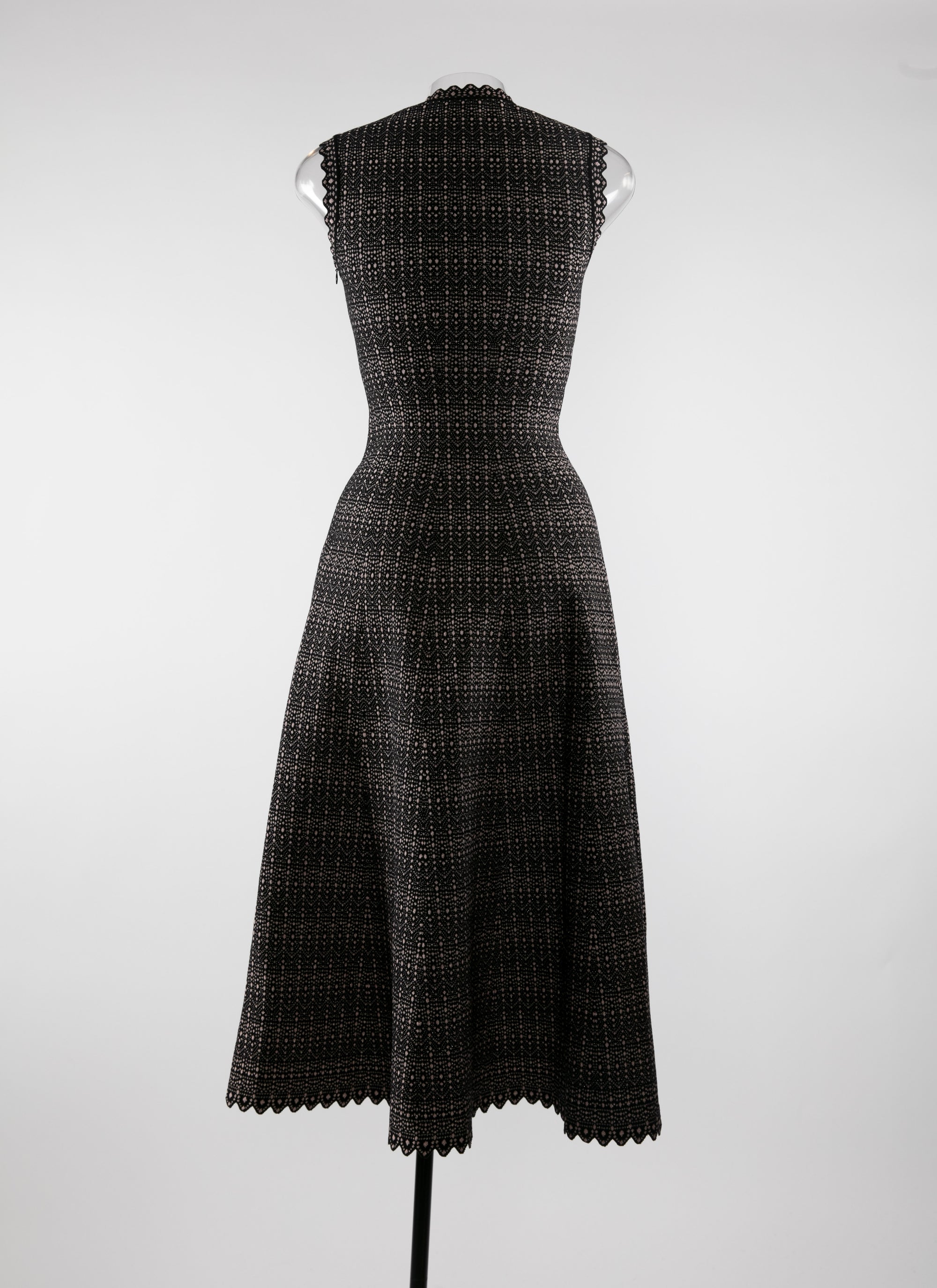Sleeveless square neck wool dress - Black & Pink