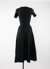 Wool scalloped hem short sleeve dress - Black & Night