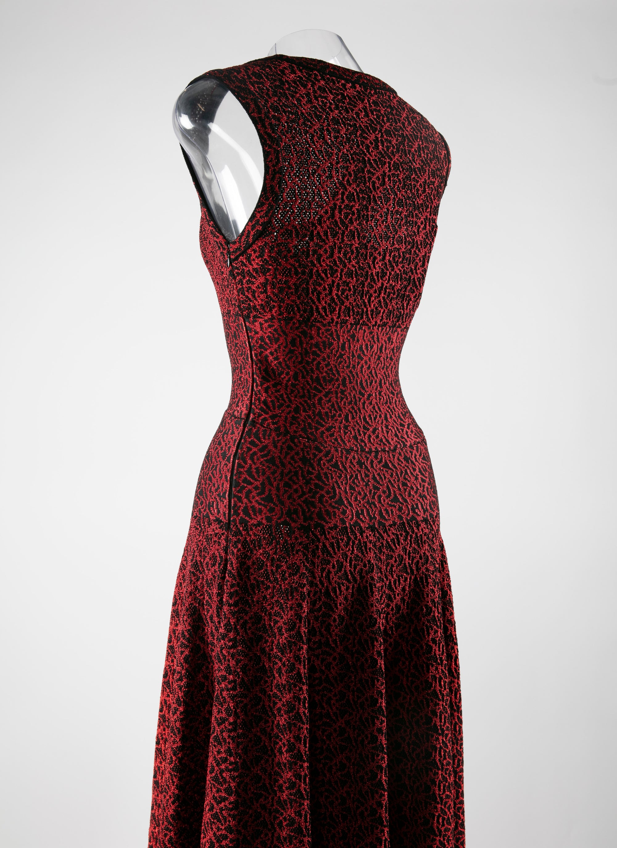 Square neck sleeveless dress - Black & Red