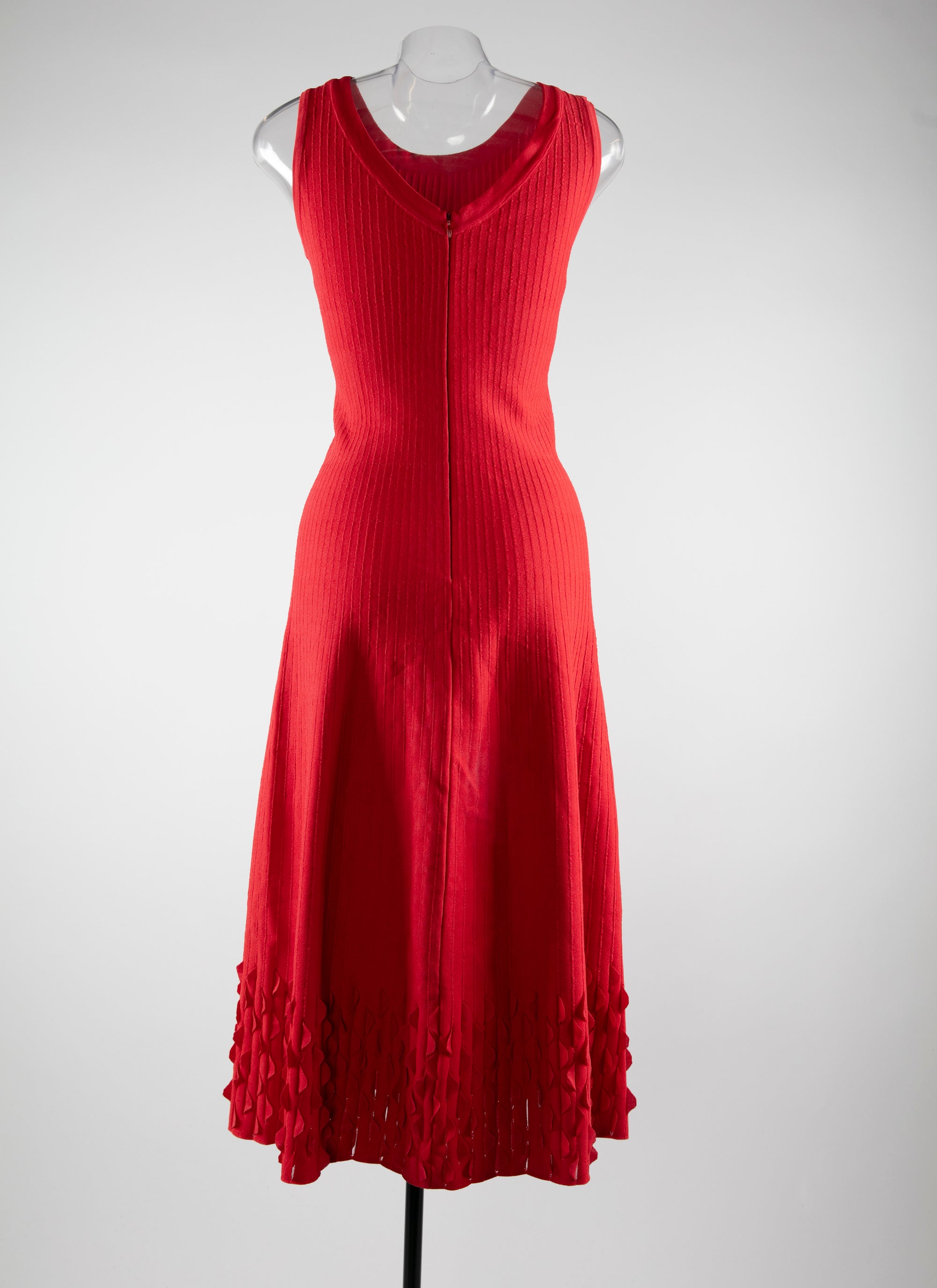 Robe sans manches avec détails en relief - Ecarlate