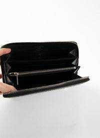 Studded leather wallet - Black intense
