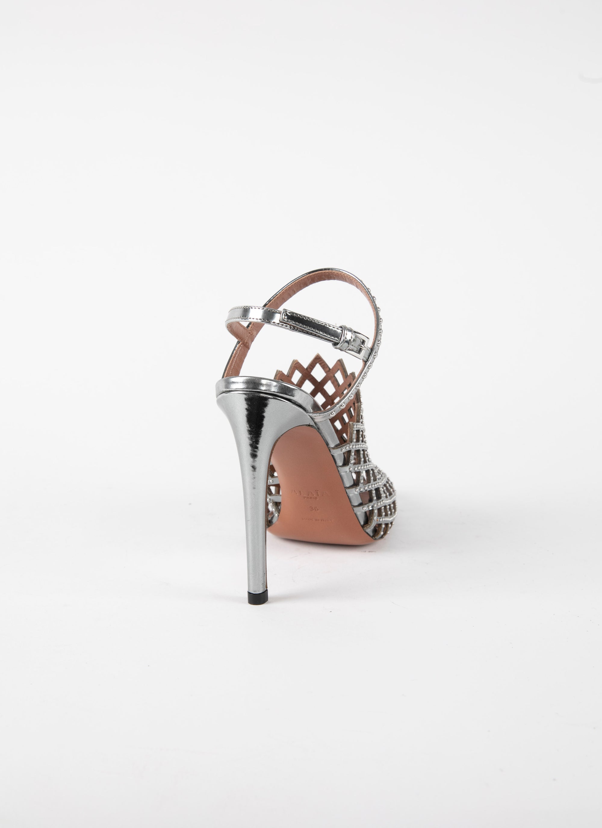 Sandales 110 perforé à découpes laser avec micro clous en cuir - Rhodium