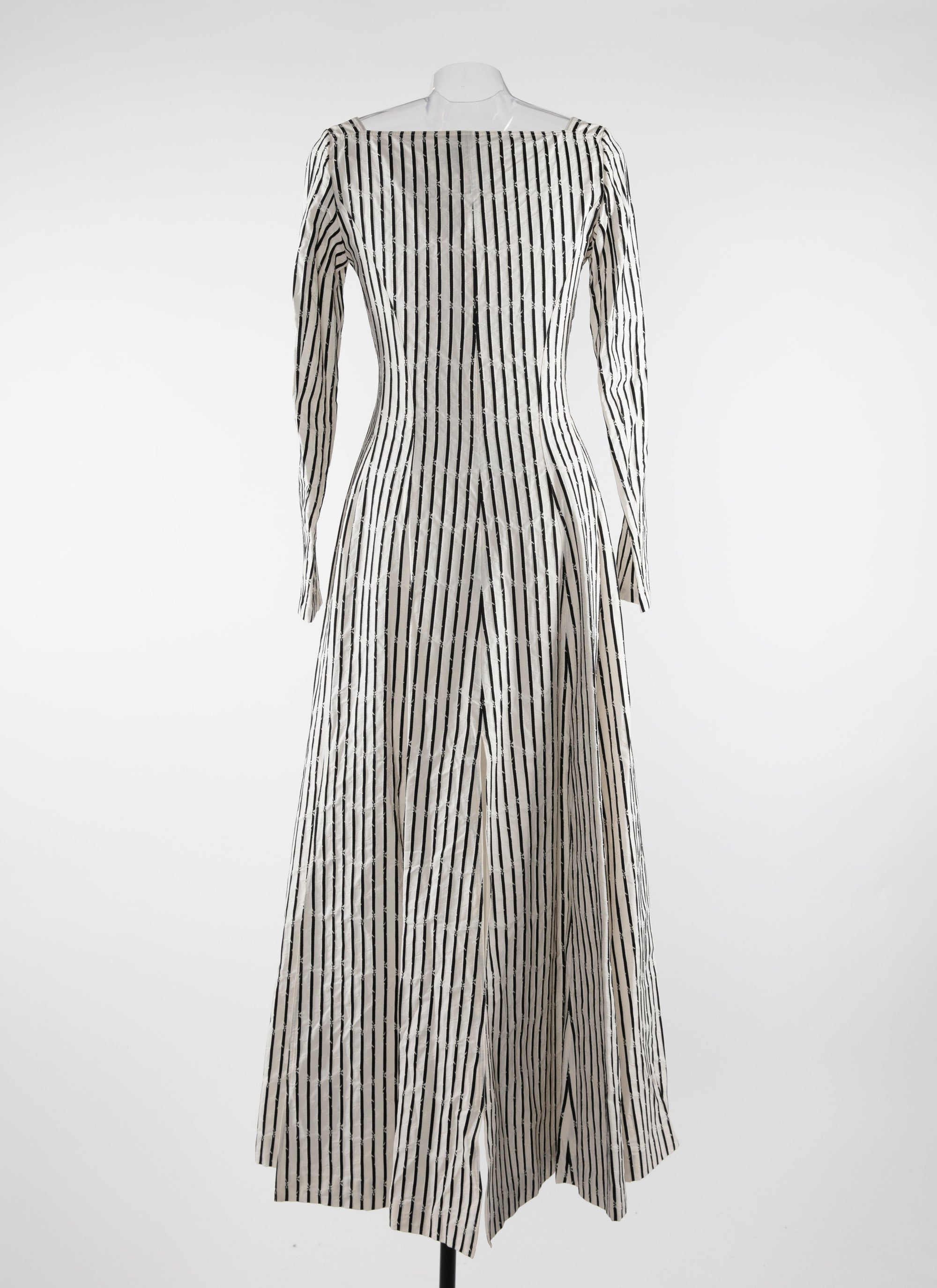 Robe à manches longues rayée col carré - Blanc & Noir