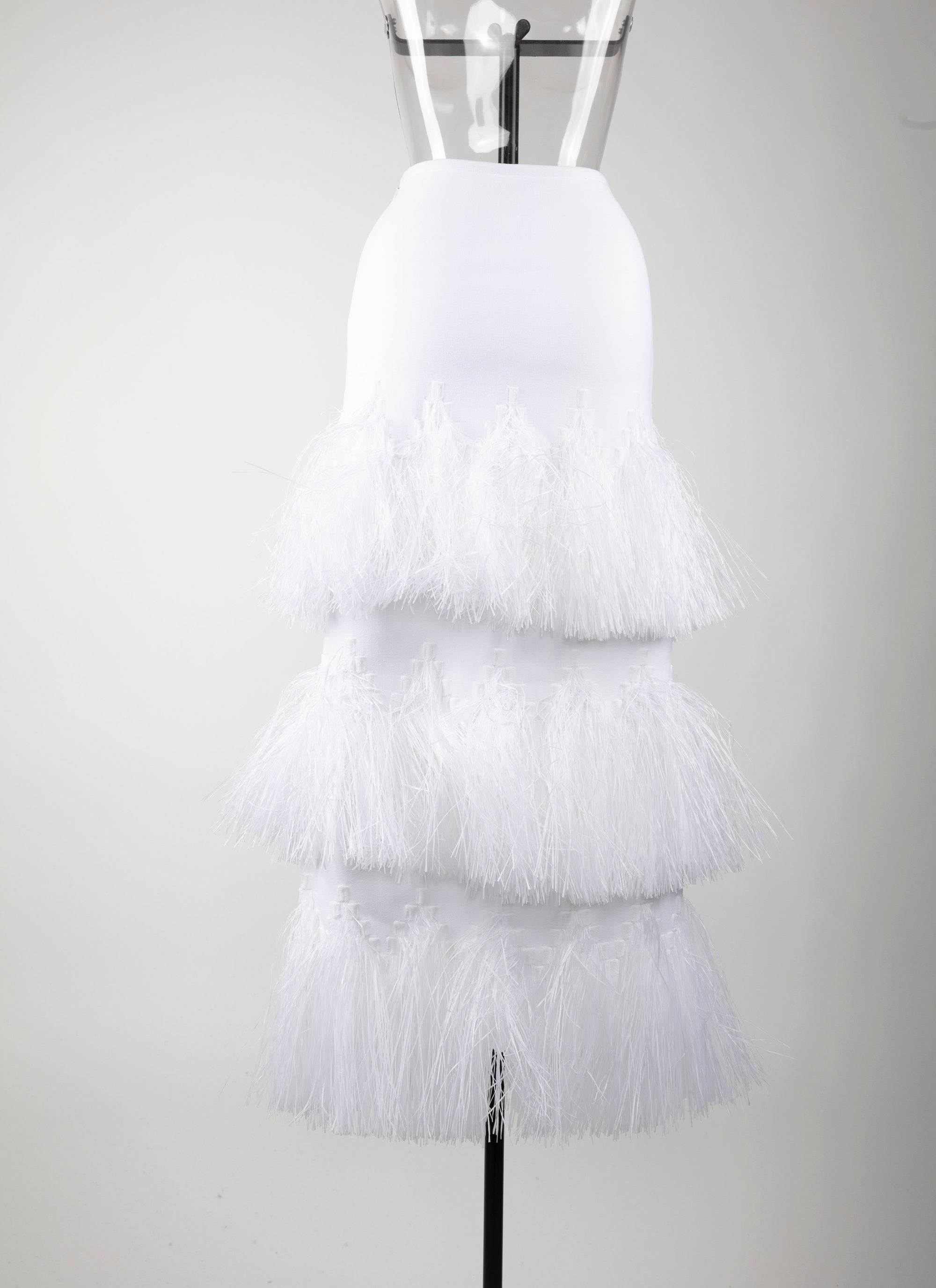 Long skirt with fringes - White