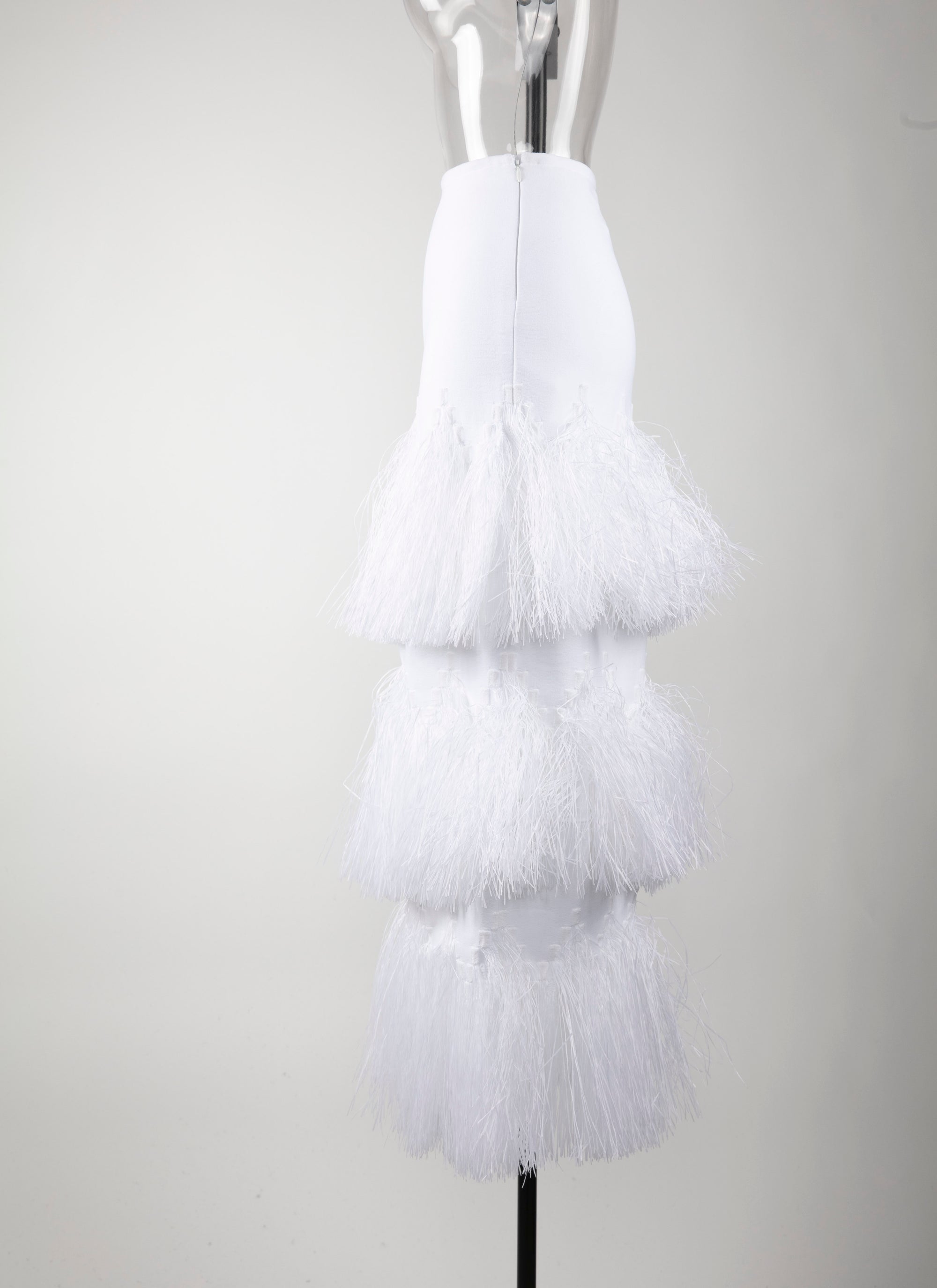 Long skirt with fringes - White