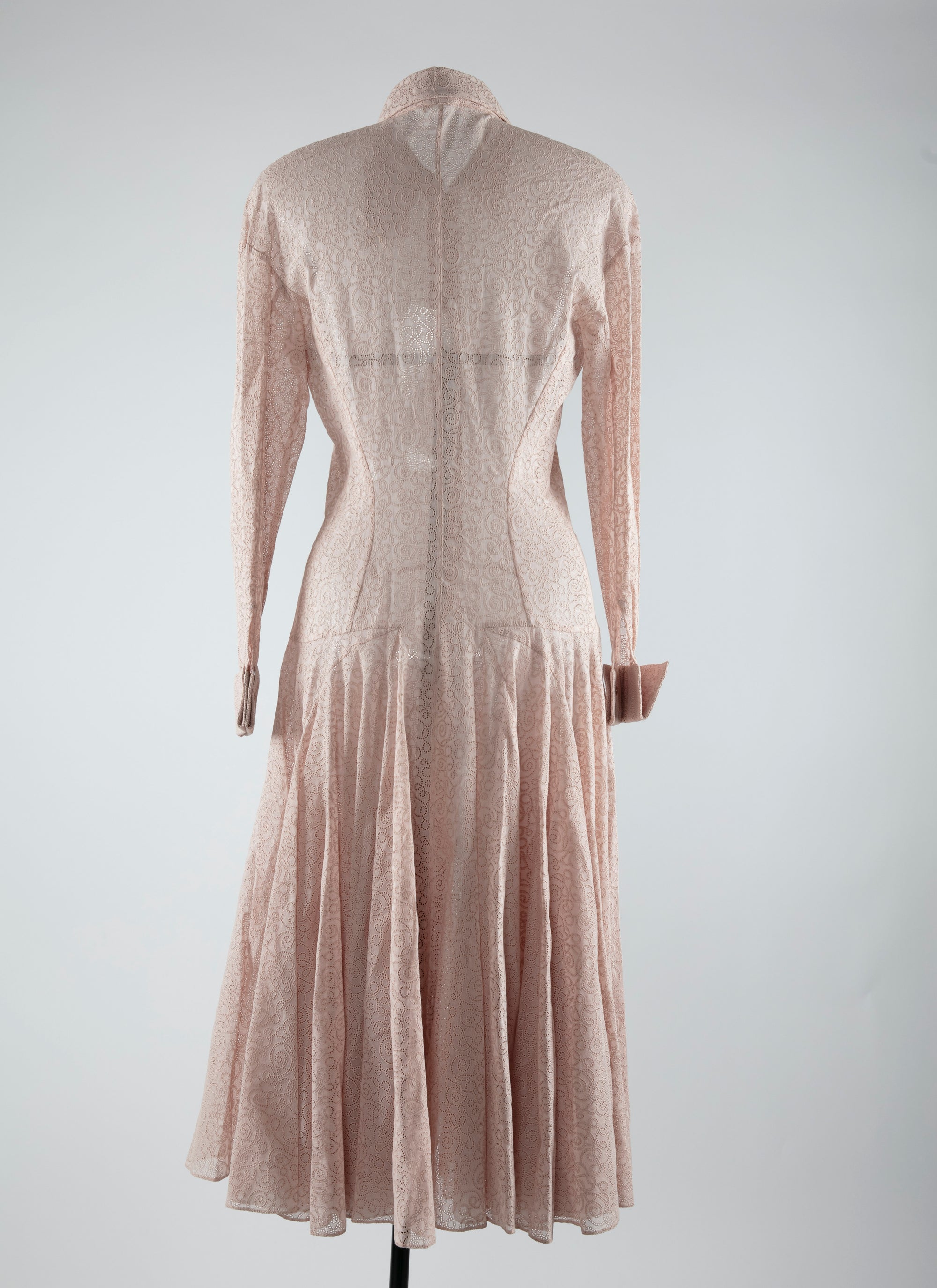 Perforated long-sleeved dress - Nude