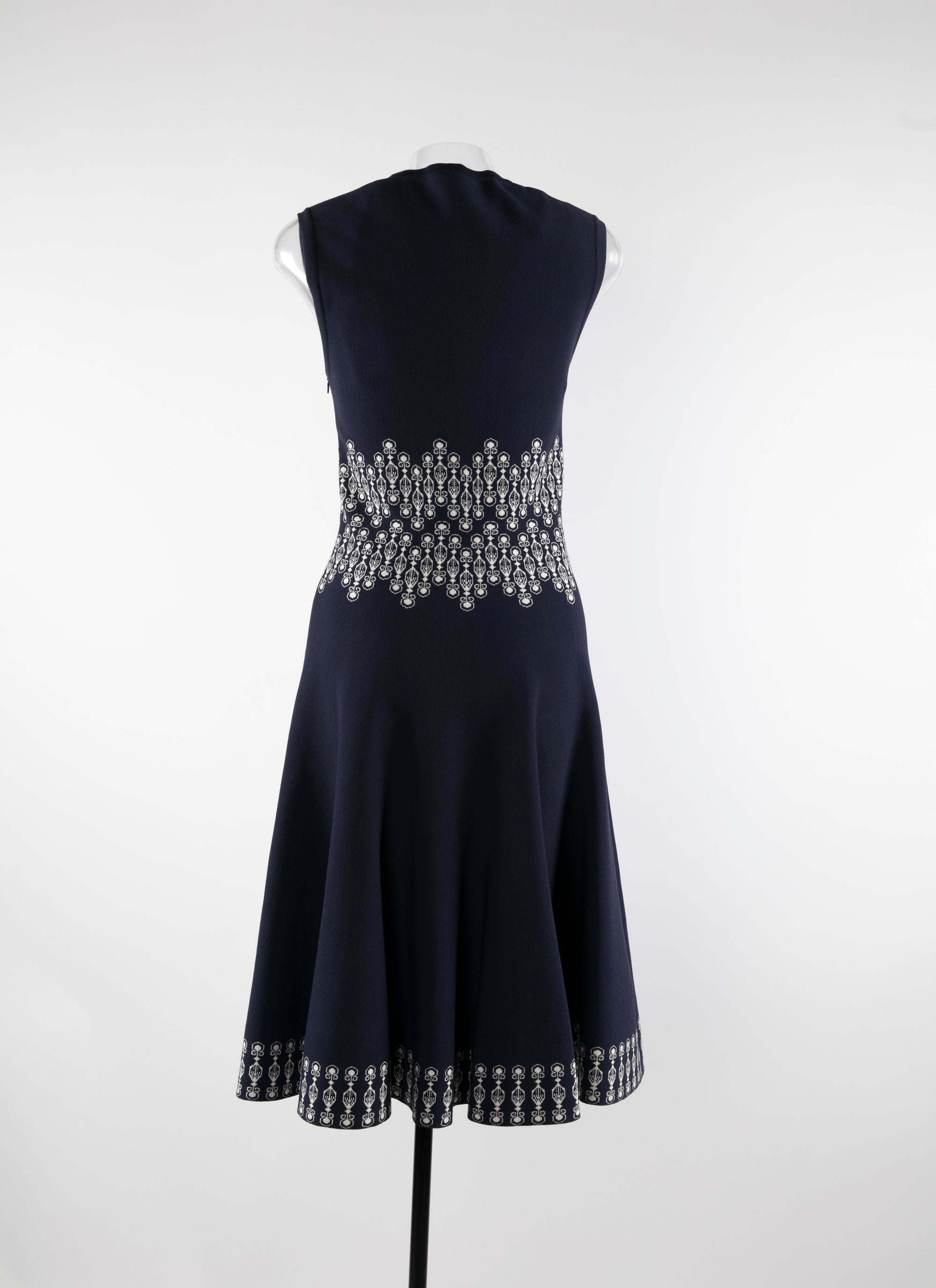 Printed belted sleeveless dress - Night & White