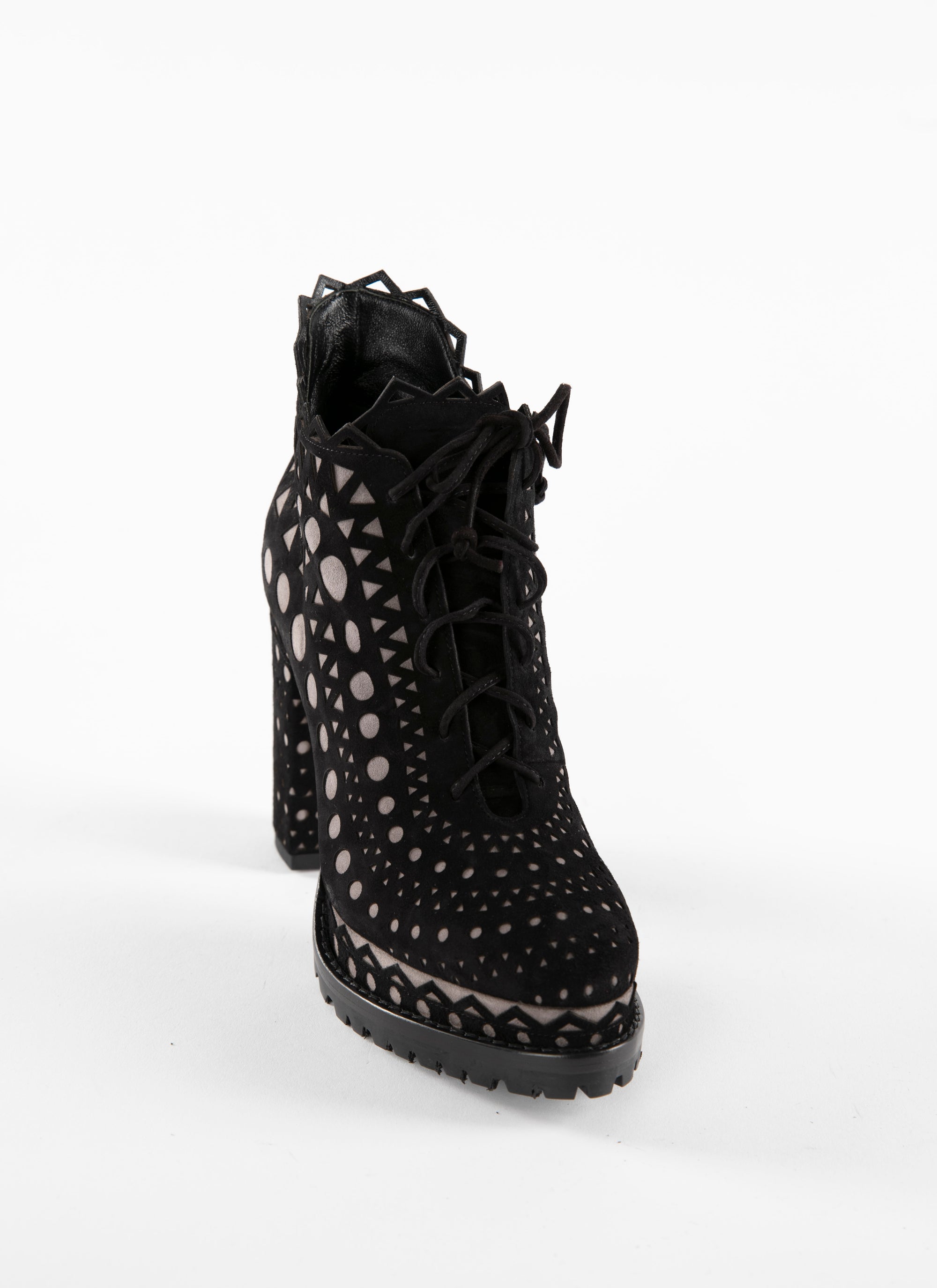 Bottines à lacets et découpes laser en cuir - Noir & Gris