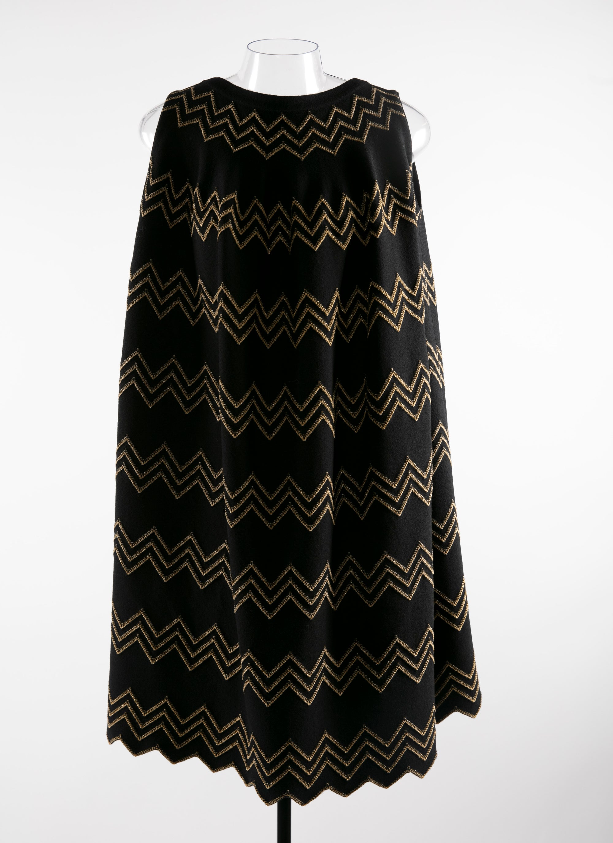 Robe ample à chevron brodé métallique en laine - Noir & Or