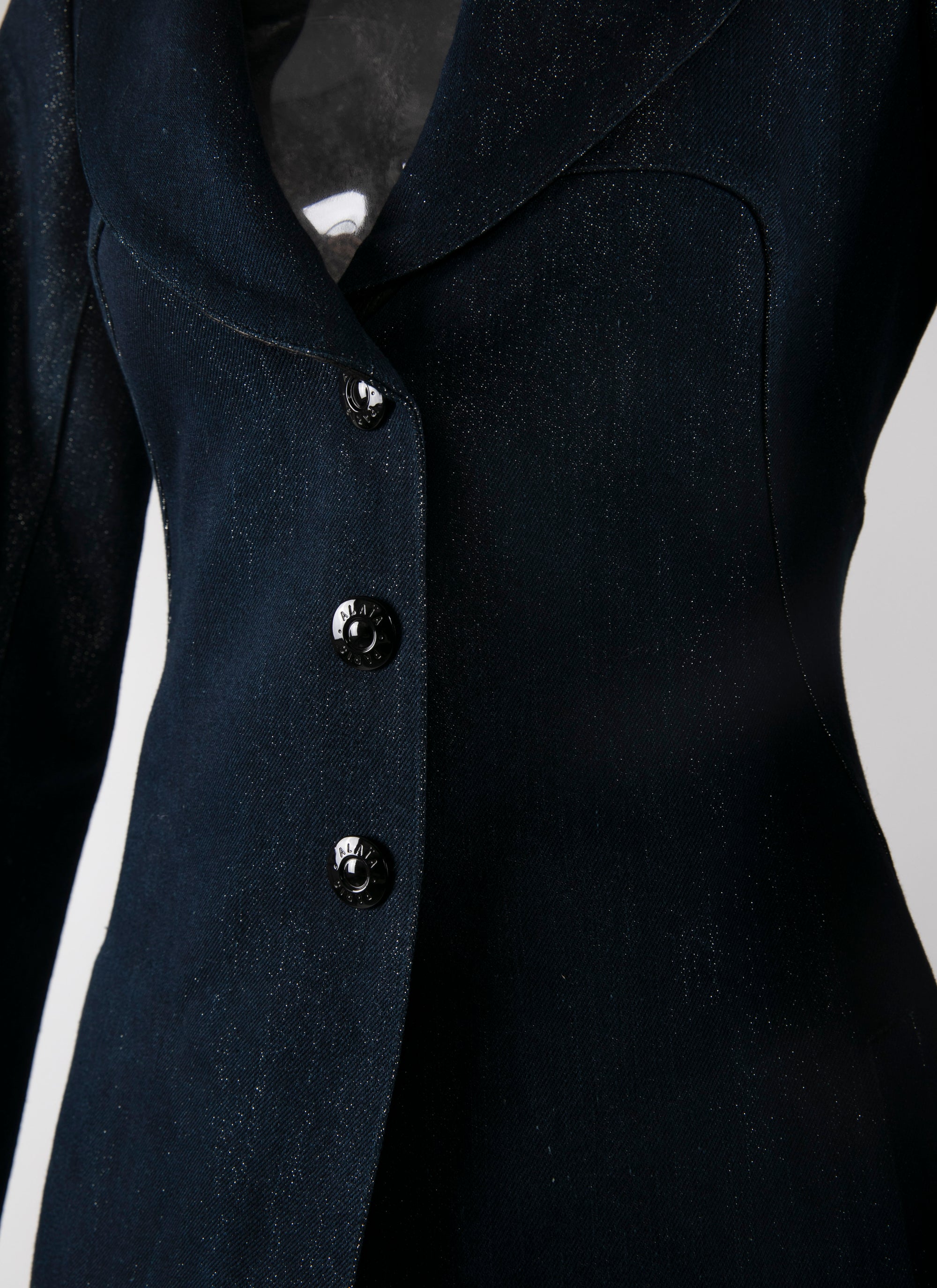 Very long buttoned coat with rounded collar - Silver