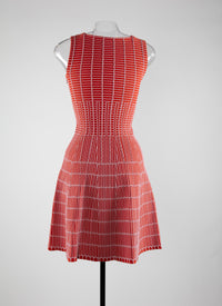 Sleeveless dress with ribbed detailing - Red & White