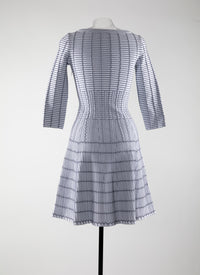 3/4-sleeve Pagoda knitted dress - White & Blue