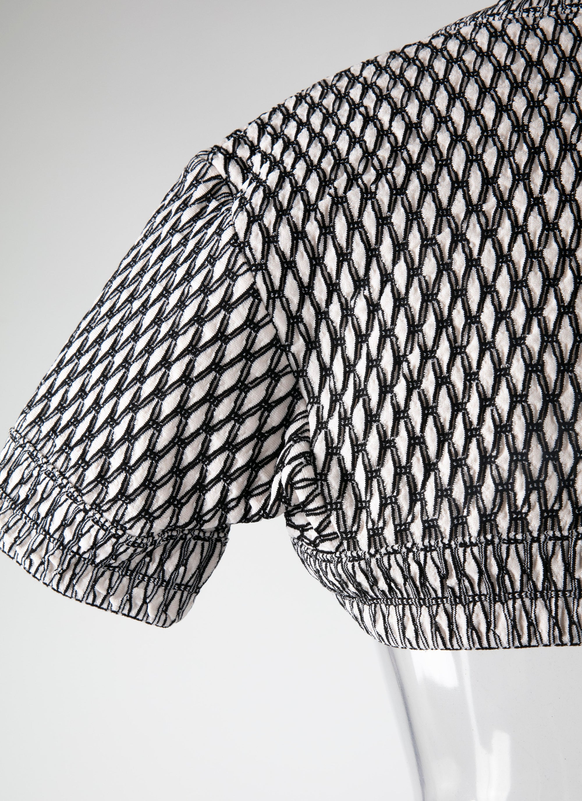 Bolero à manches courtes Rocaille en maille - Ivoire & Noir
