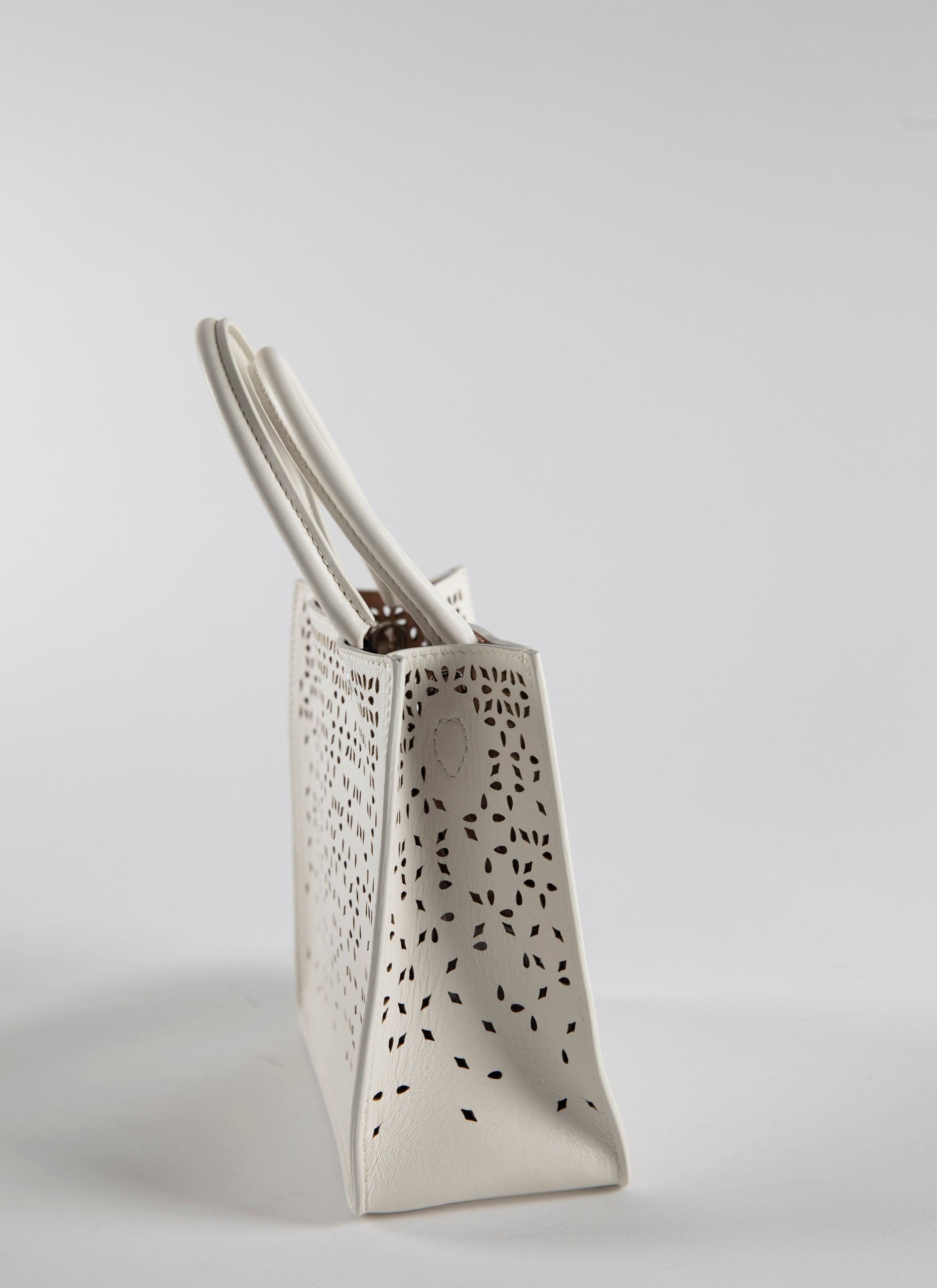 Sac cabas Garance 16 en cuir - Ivoire