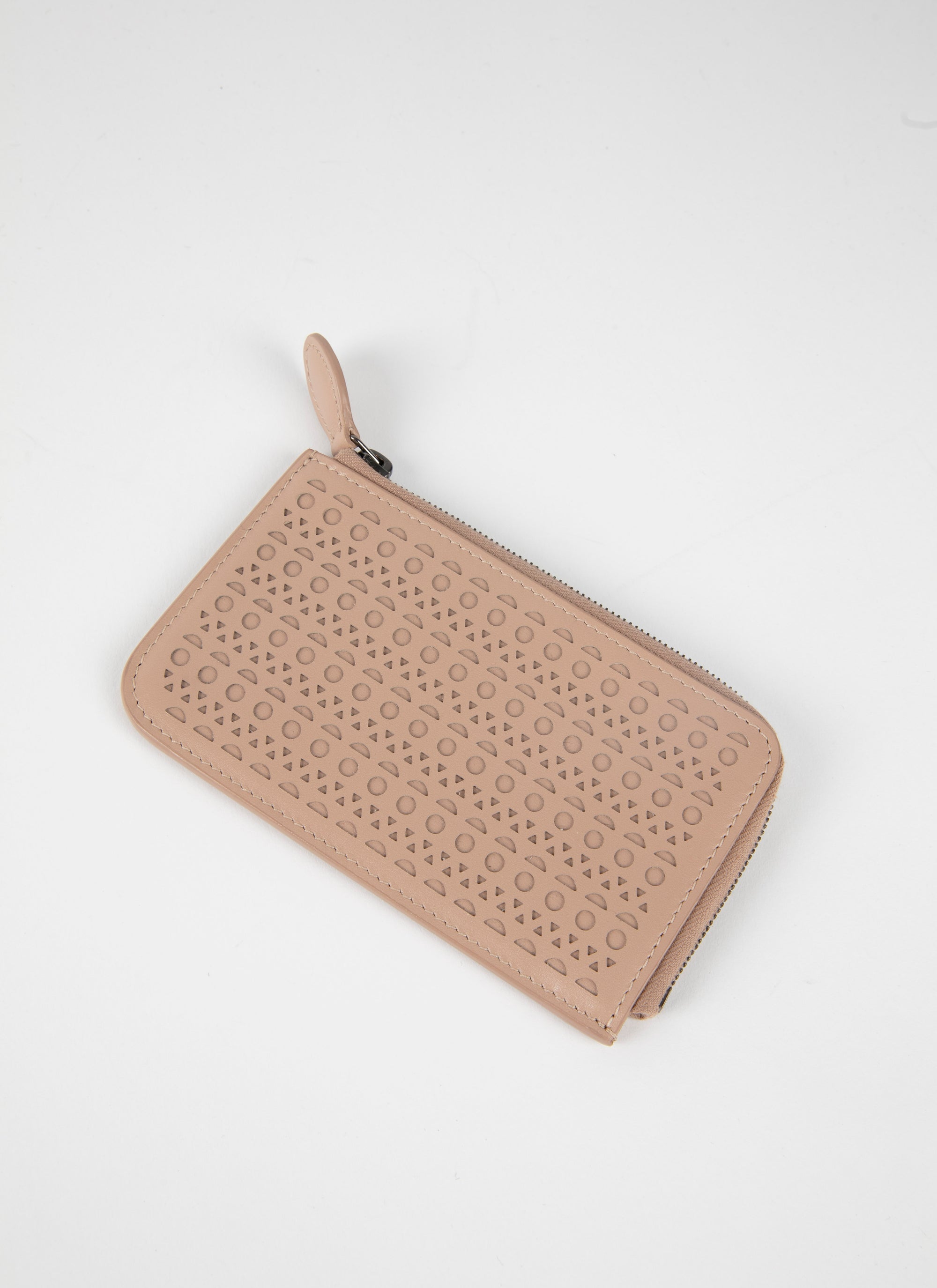 Zipped openwork card holder in leather - Sand