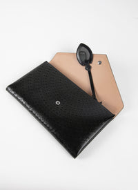 Sac Oum ajouré en cuir - Noir