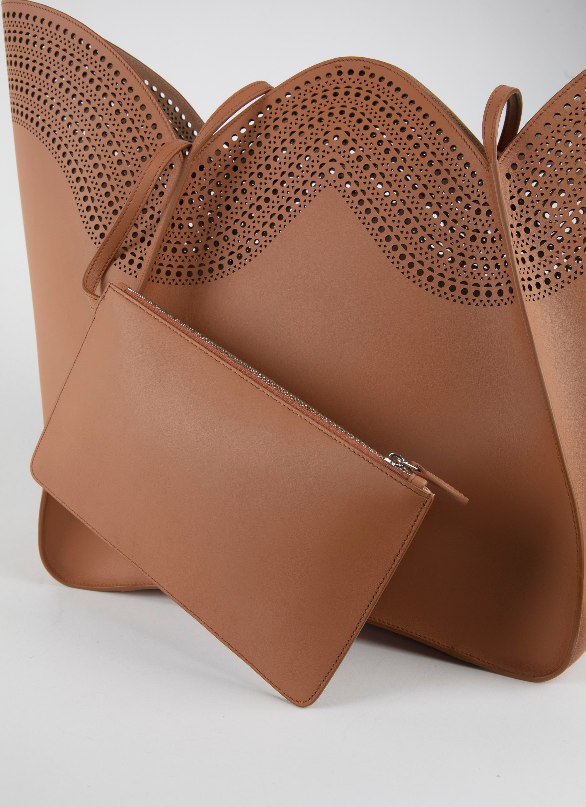 Lili 32 Bag - Golden Brown