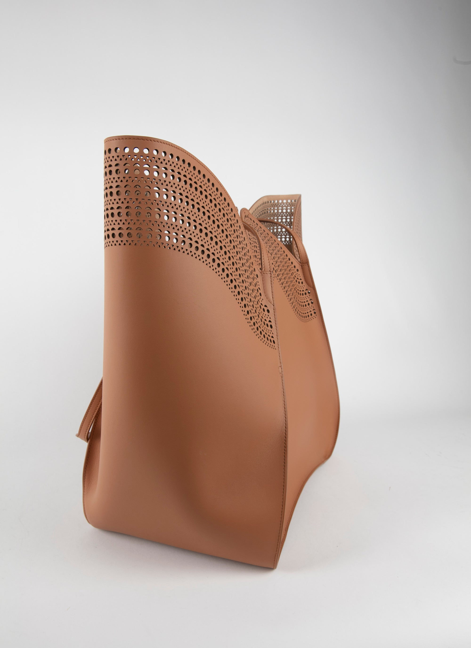 Lili 32 Bag - Golden Brown