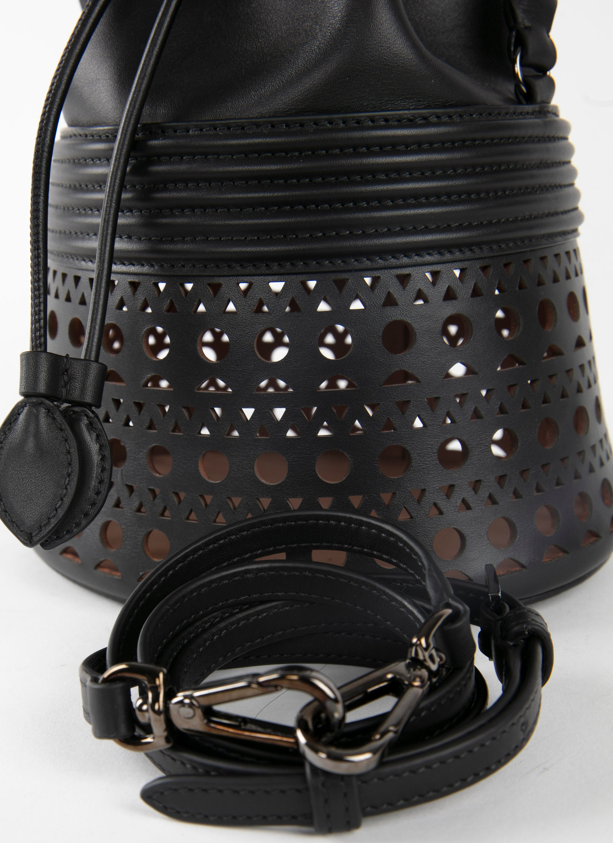 Sac corset Bucket en cuir - Noir