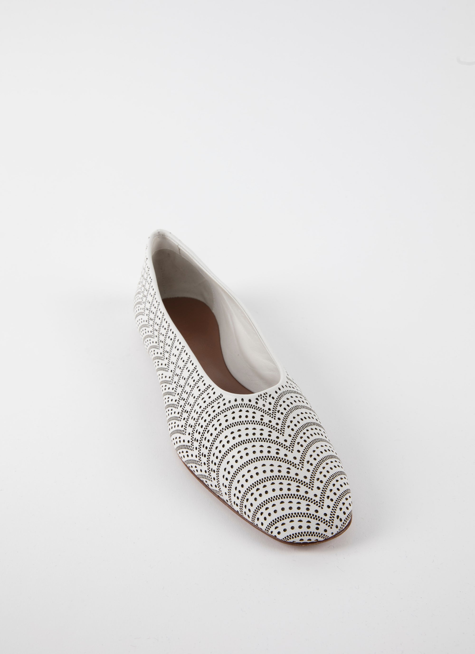 Round-toed openwork ballerinas in leather - Off White