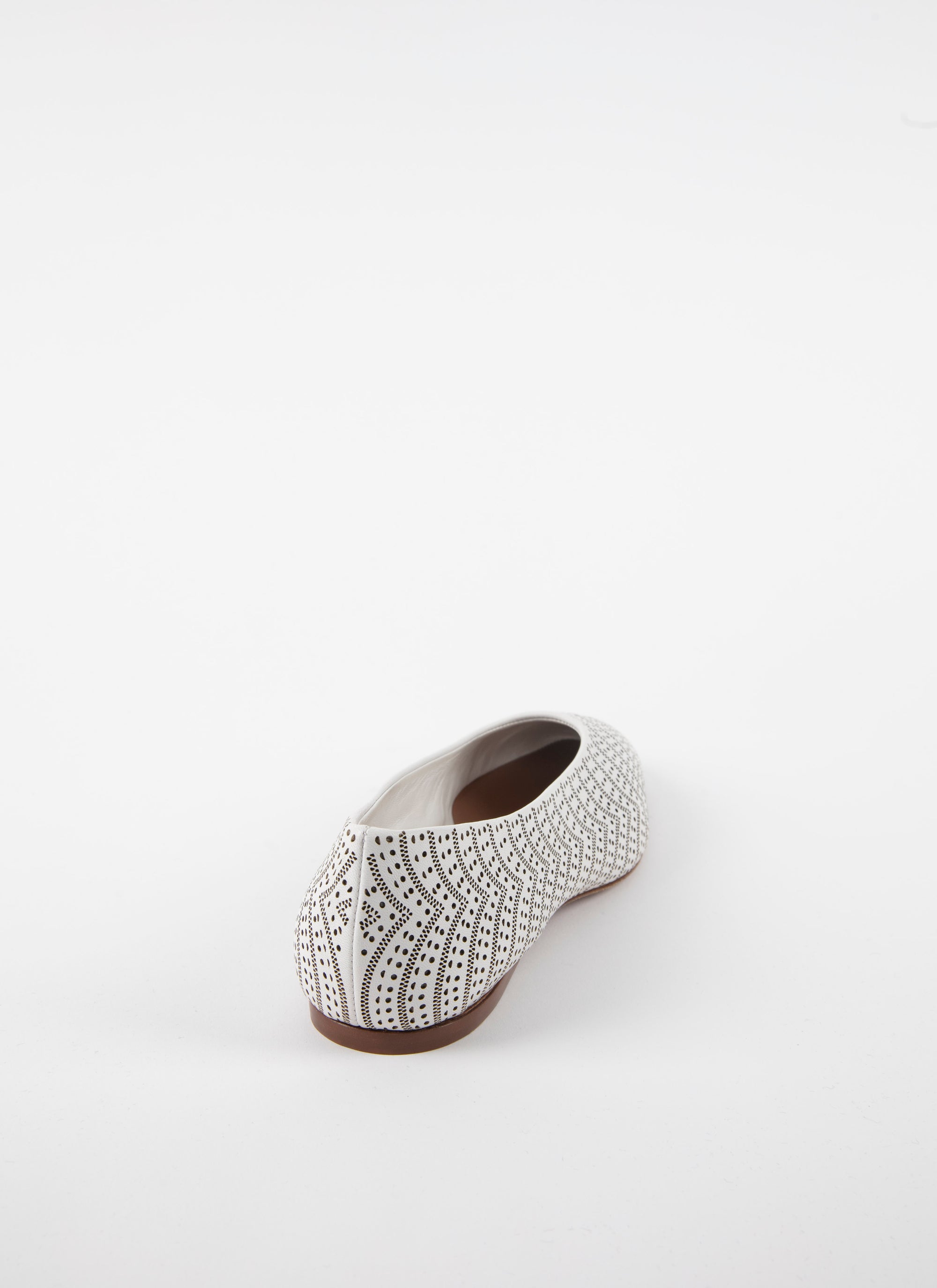 Round-toed openwork ballerinas in leather - Off White