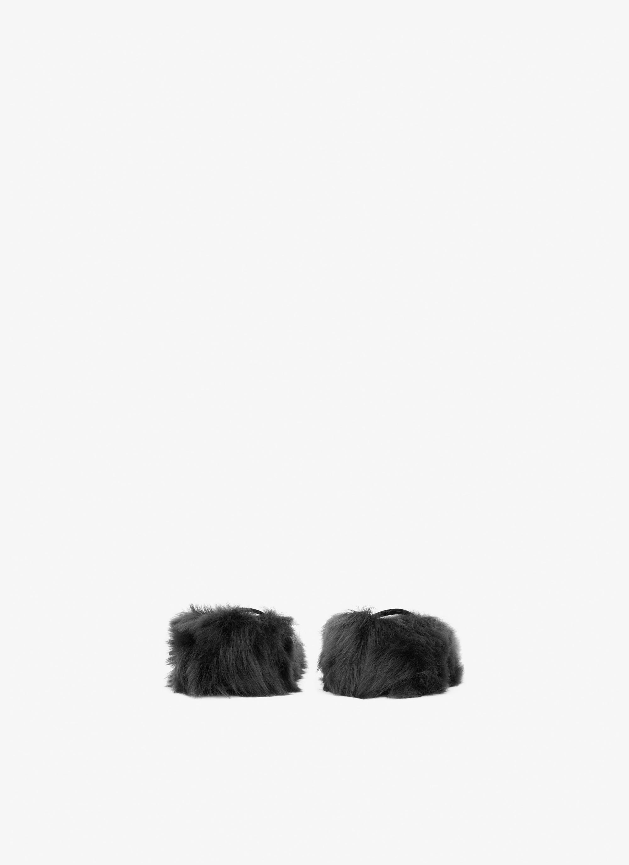 Ballerinas with fur strap - Black