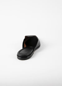 Mules plates en cuir ajourées - Noir
