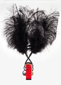 Sandales à talons à cuir verni et plumes - Noir