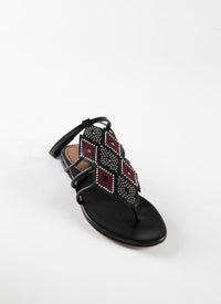 Sandales plates bride à motif losanges cloutés en cuir - Noir & Multicolor