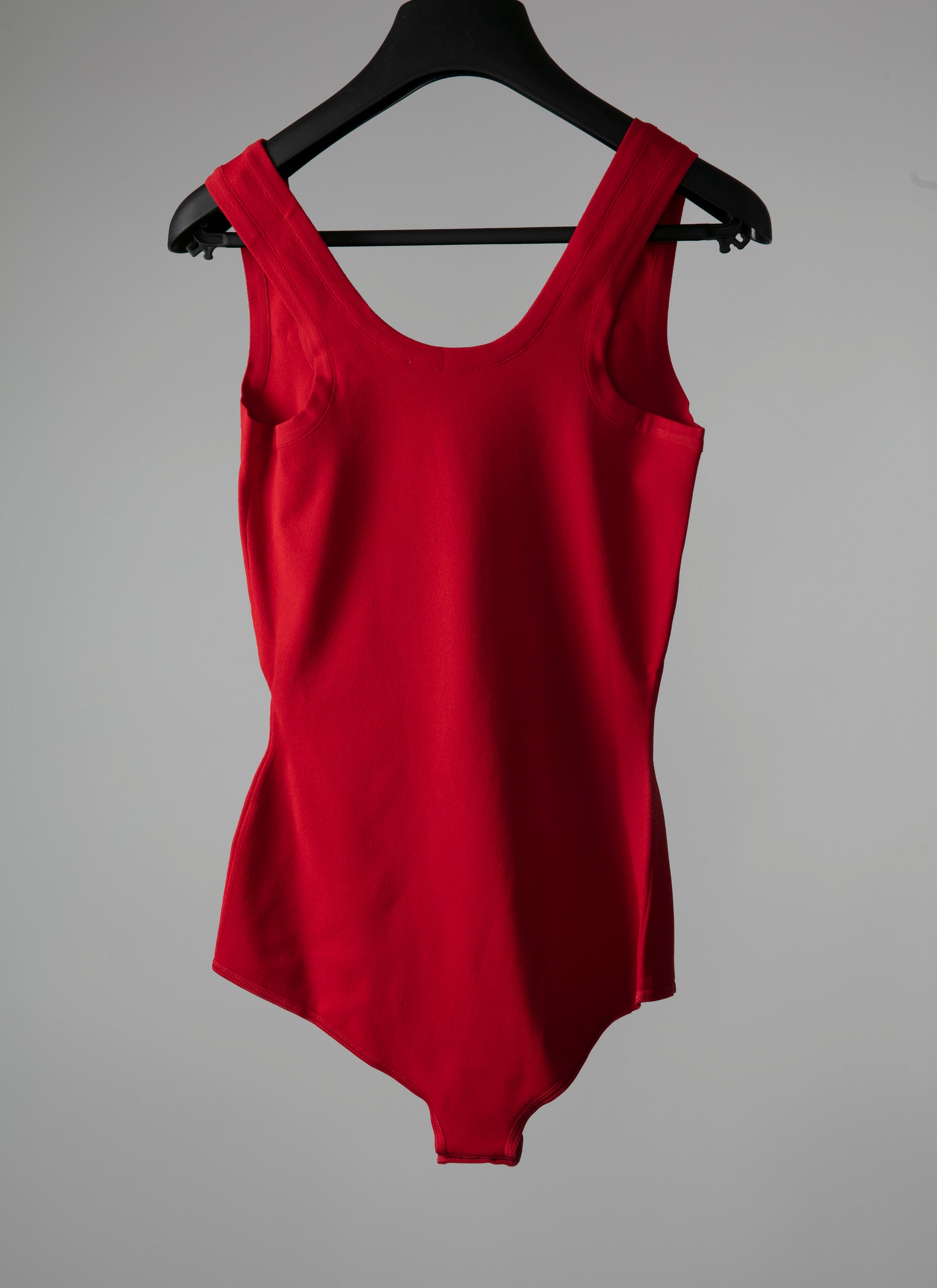 Classic square neck sleeveless bodysuit - Scarlet