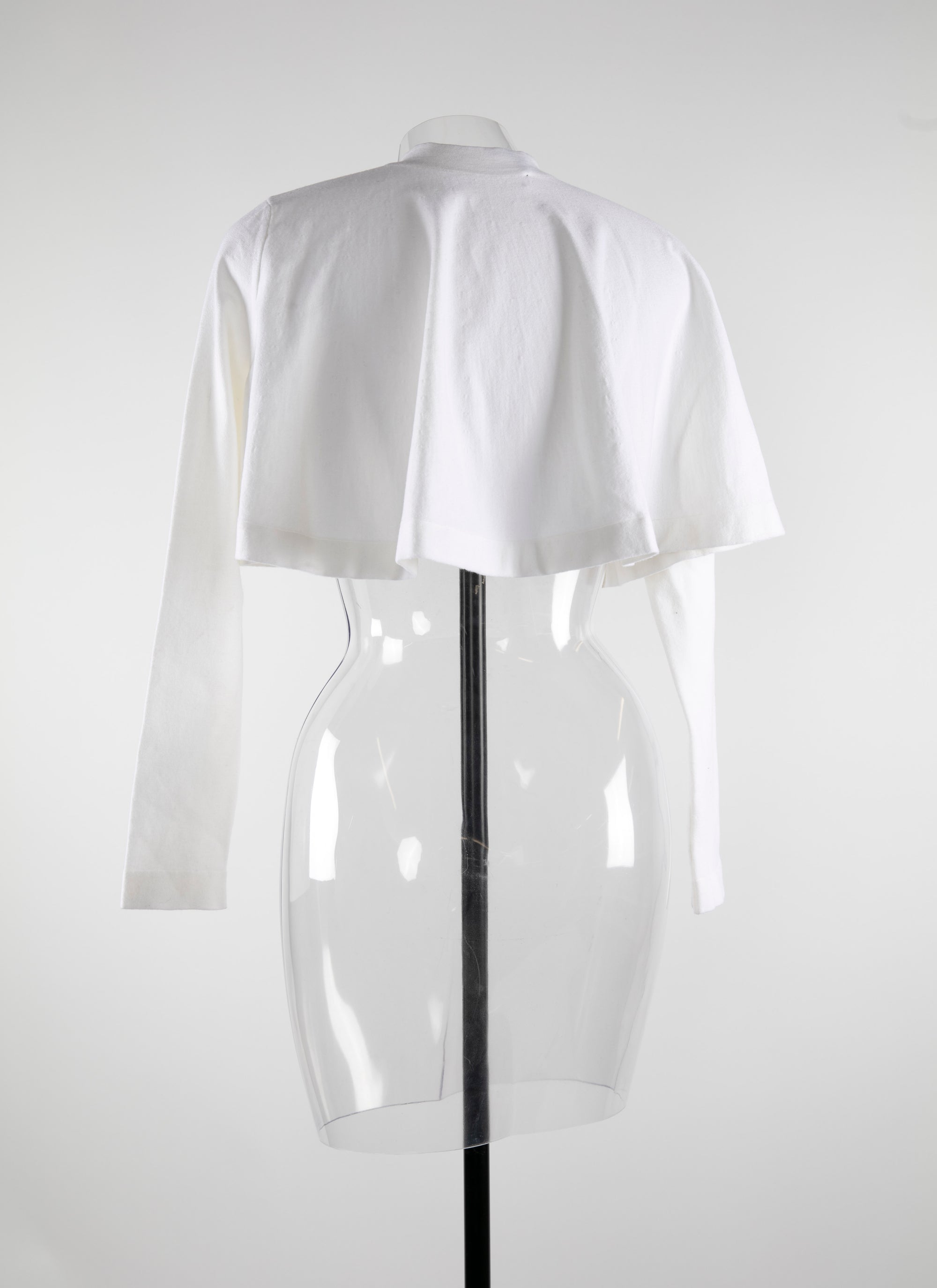 Long-sleeved cape crop top - White