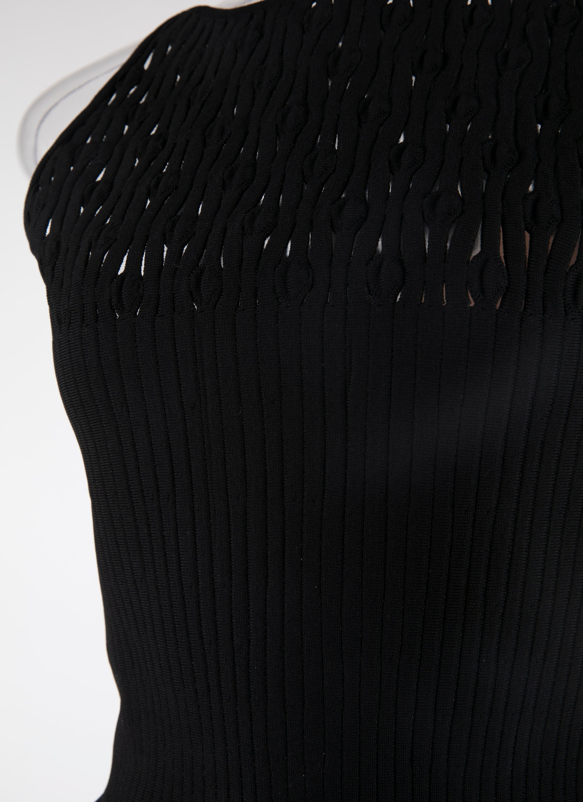 Openwork fringed sleeveless crop top - Black intense