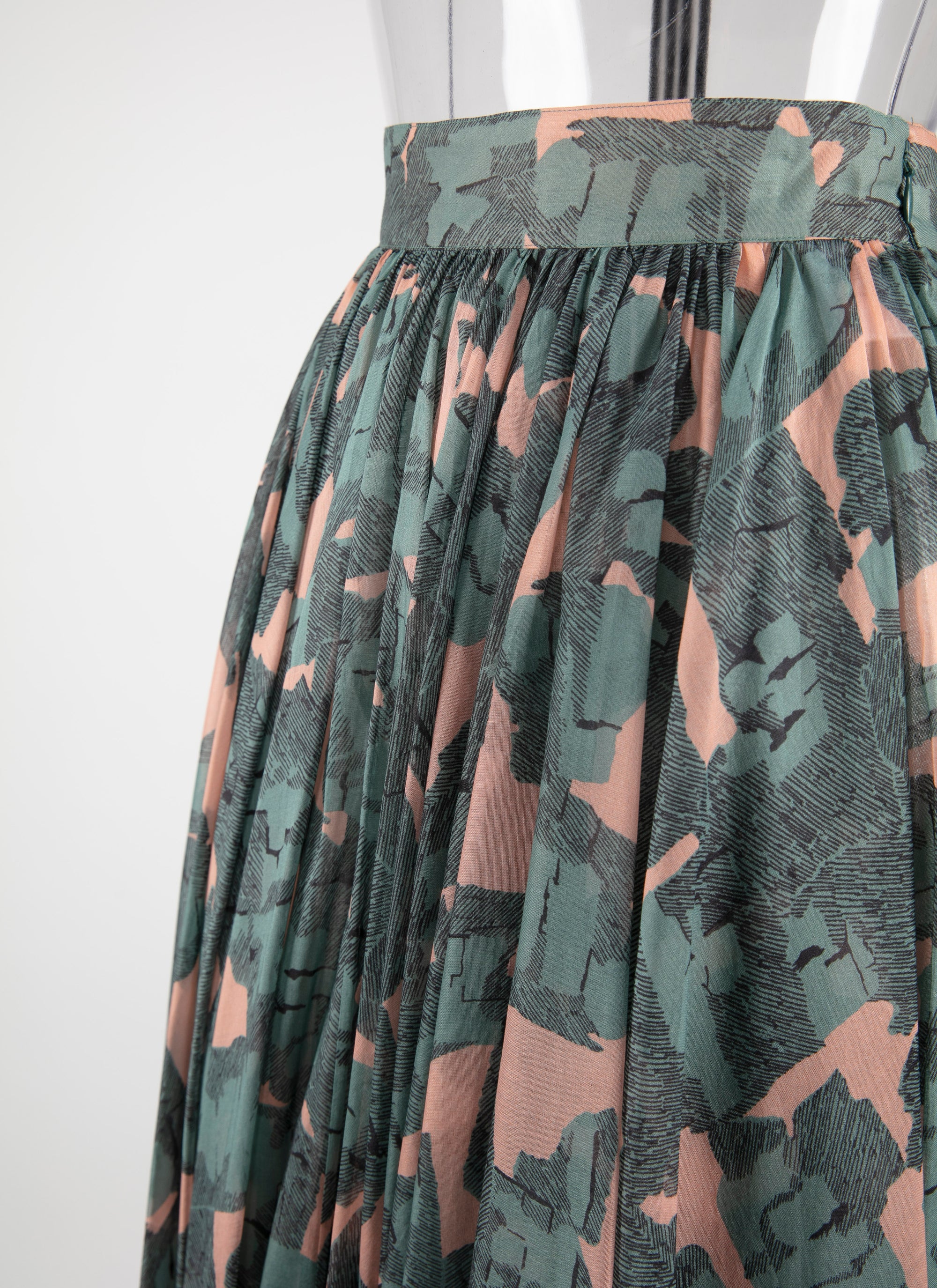 Printed pleated long skirt - Chair & Green