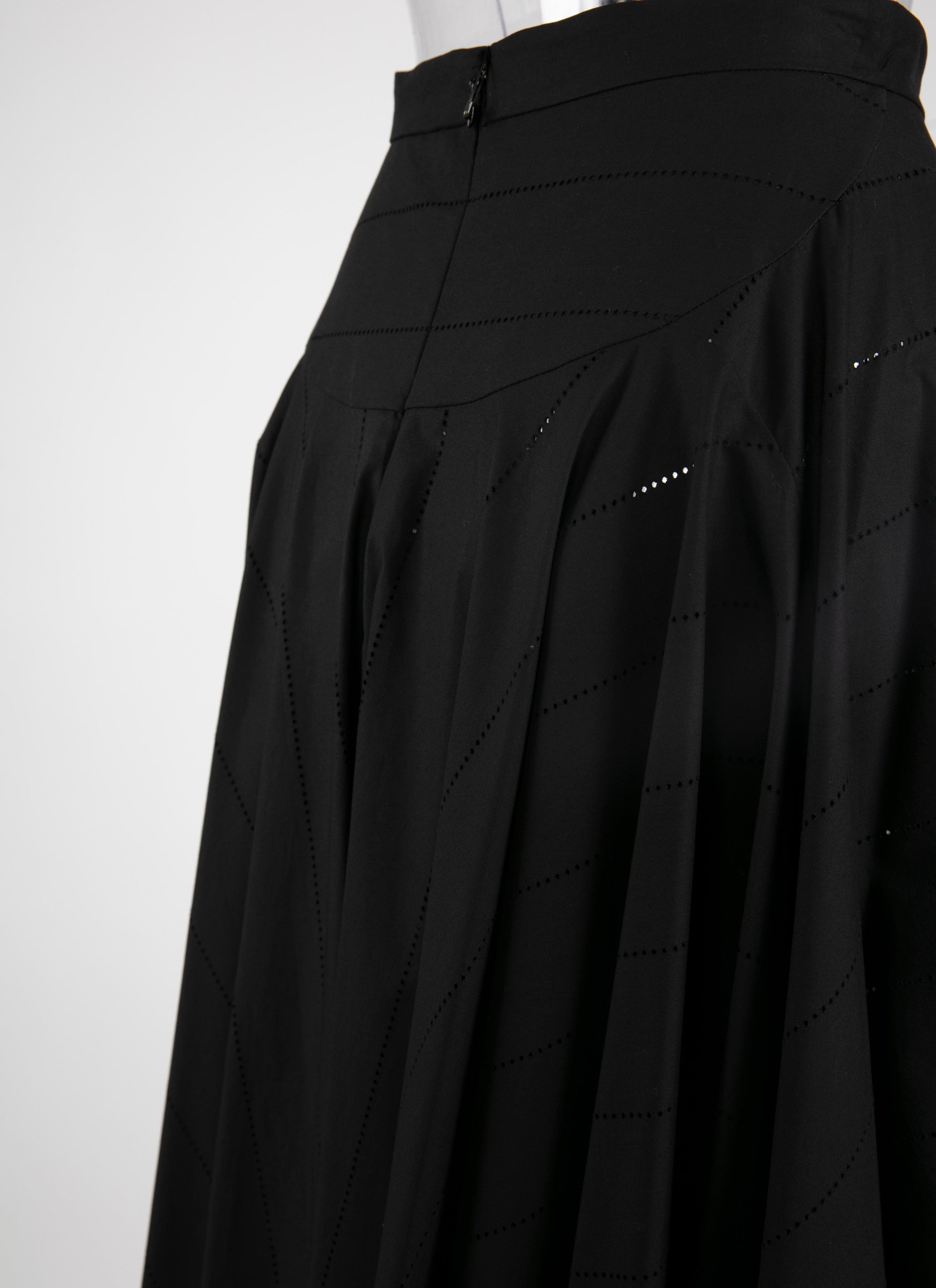Striped pleated midi skirt - Intense Black