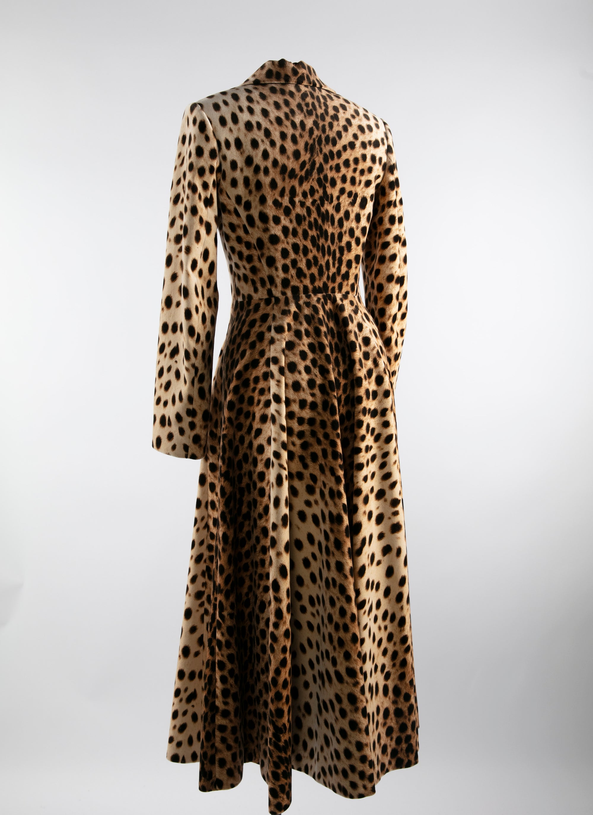 Long fitted coat in animal print - Light Beige