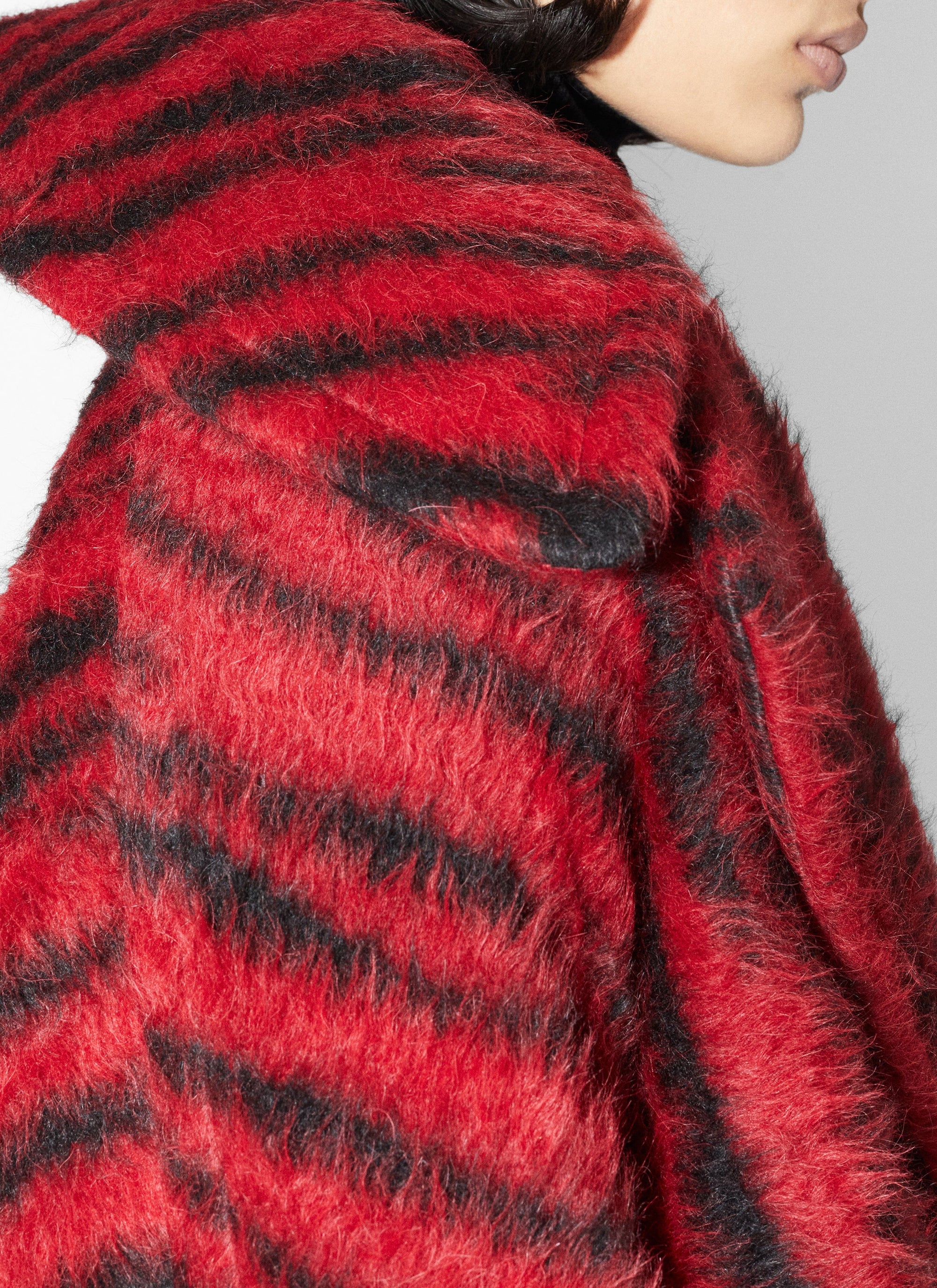 Caban à imprimé tigre en laine - Noir & Rouge