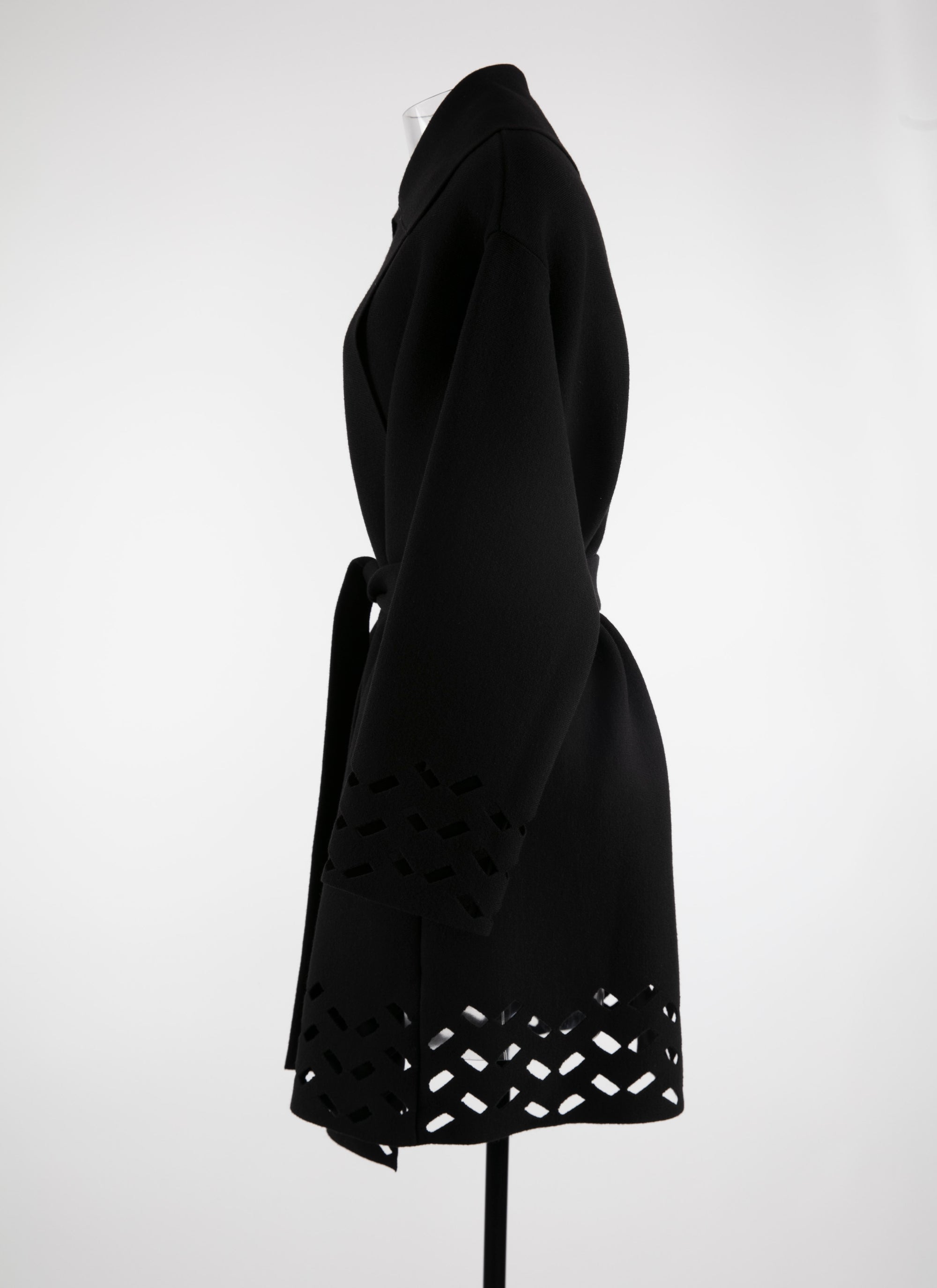Belted wool coat with openwork edges - Black intense