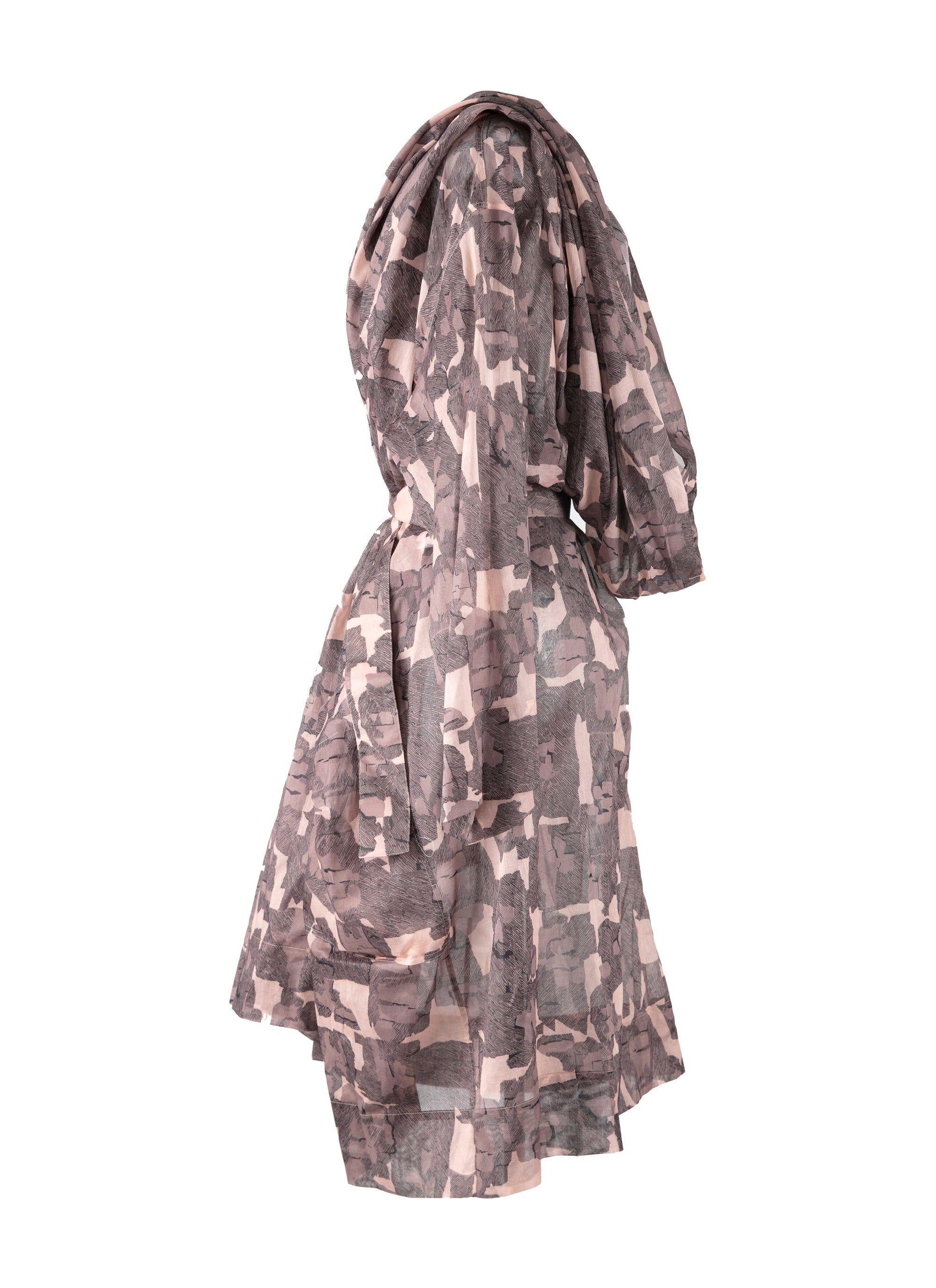 Long dress with long sleeves - Flesh & Beige