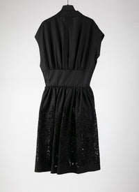 Short-sleeved dress with bow at waist in wool - Black intense