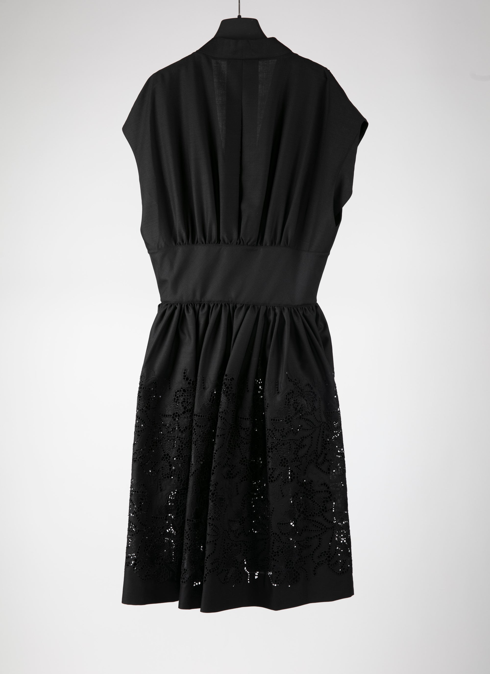 Short-sleeved dress with bow at waist in wool - Black intense