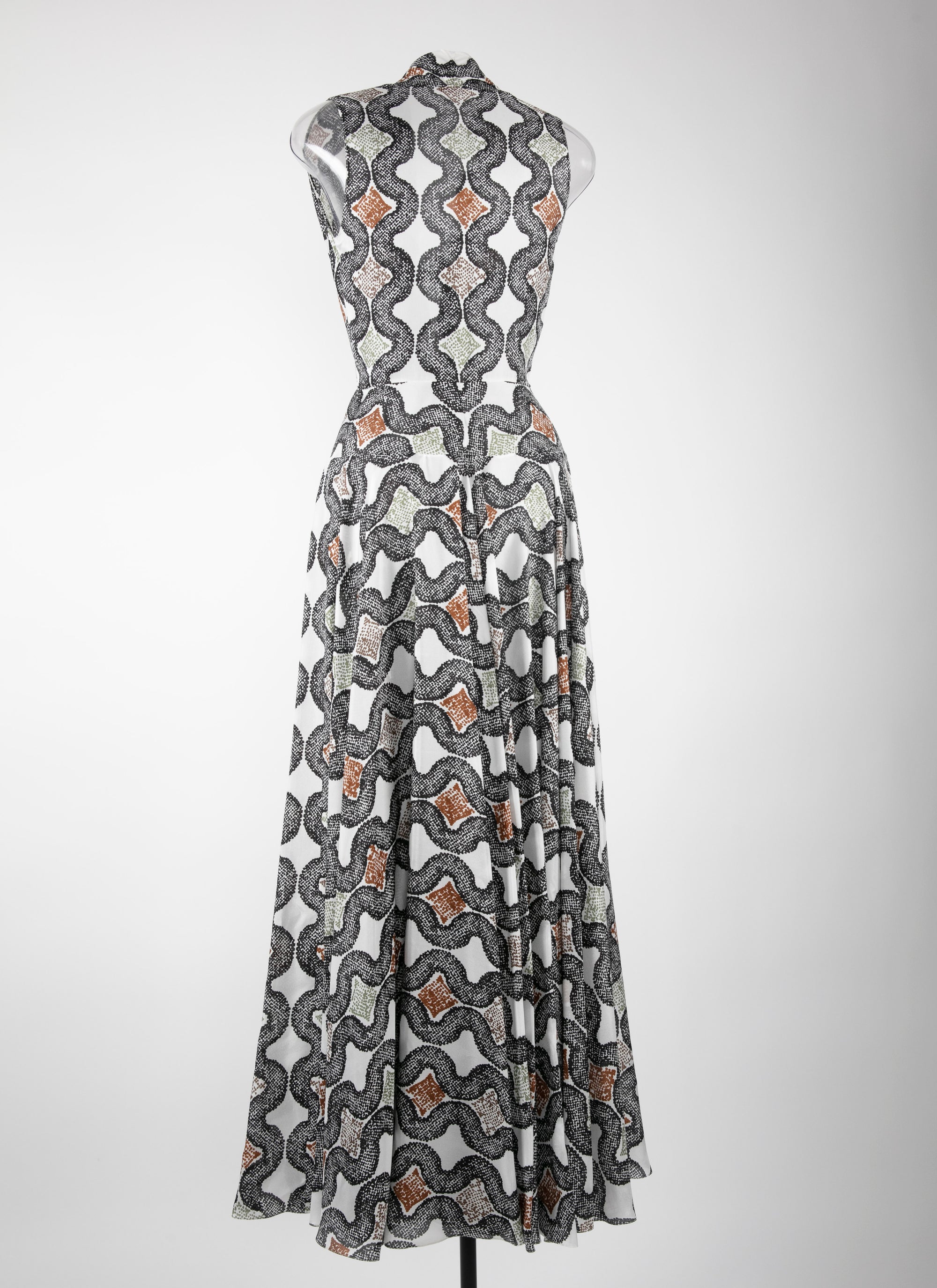 Robe longue à col en v profond en soie - Ivoire & Noir