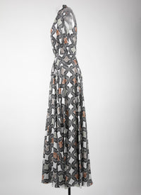 Robe longue à col en v profond en soie - Ivoire & Noir