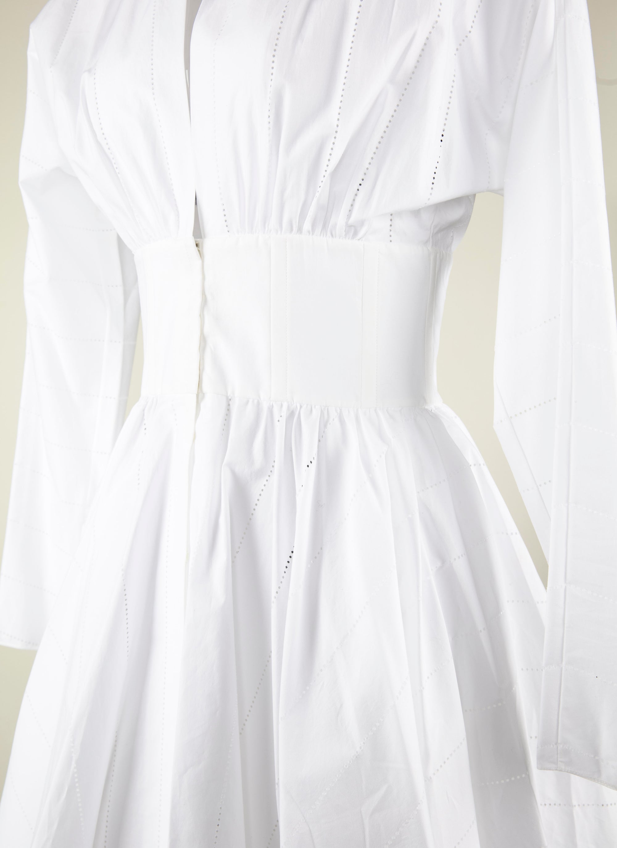 Flared short dress with fitted long sleeves - White