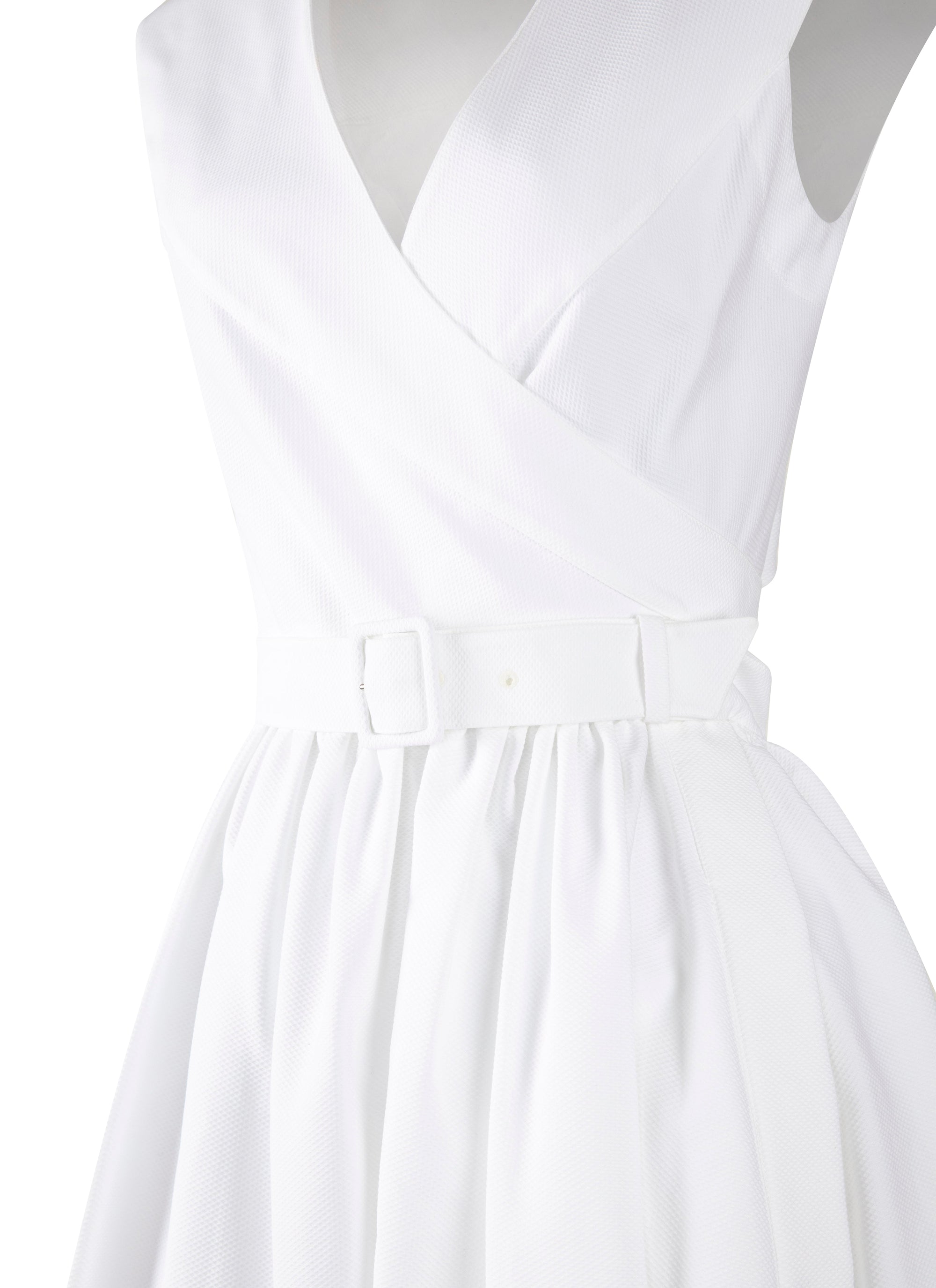 Pleated wrap dress - White