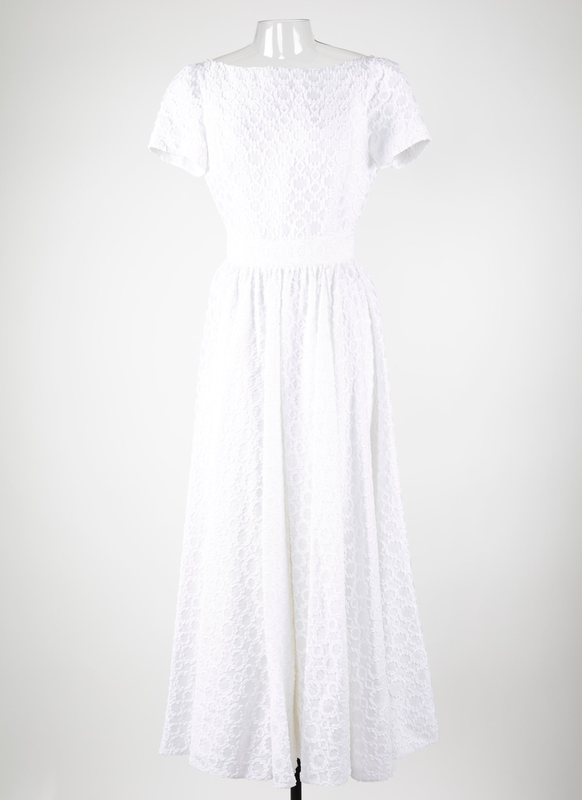 Short-sleeved halter maxi dress in silk - White