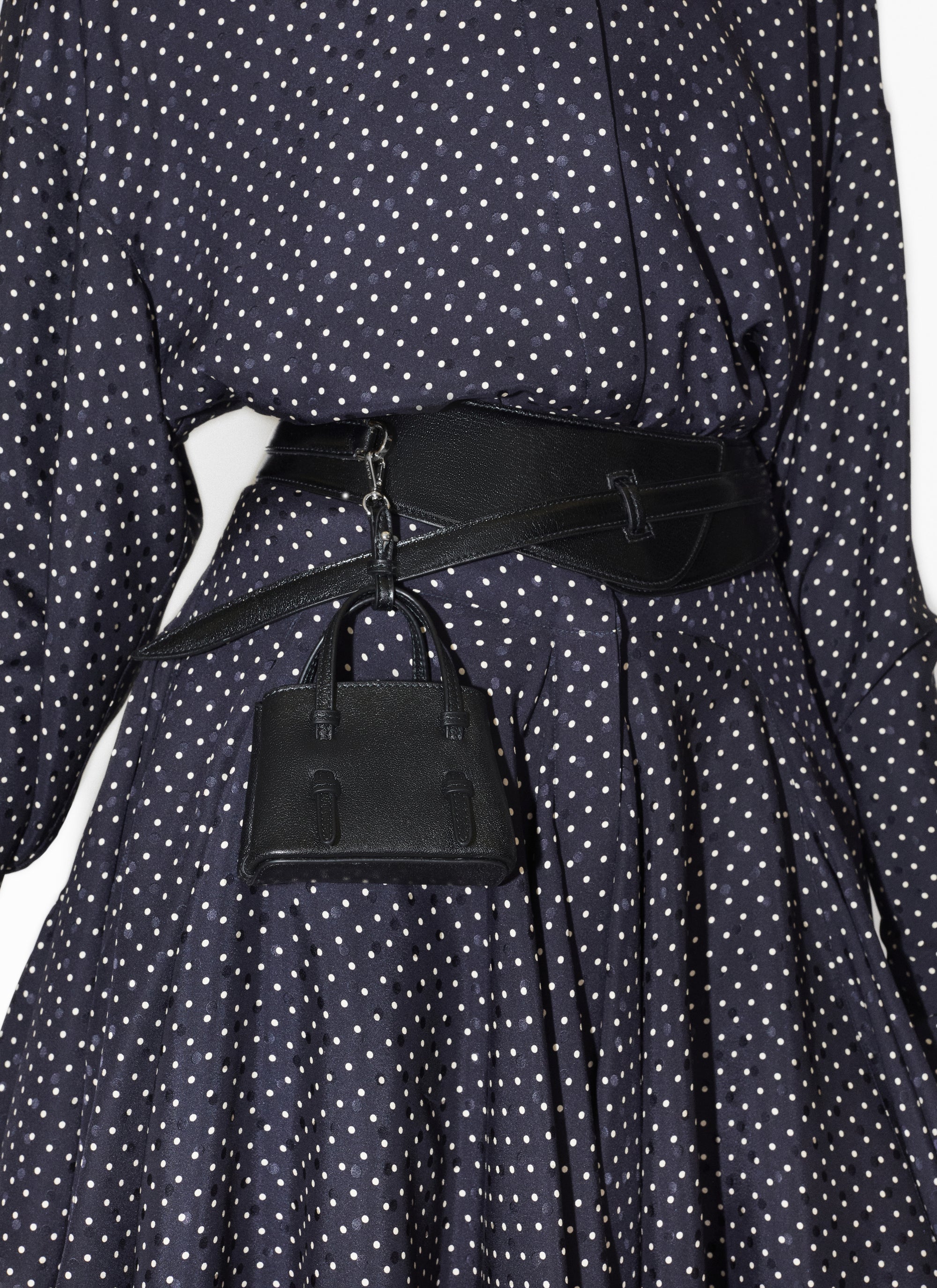 Robe patineuse à pois en soie - Nuit & Vanille