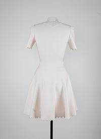 Robe courte à manches courtes Venus d'hiver en laine - Blanc Nacre